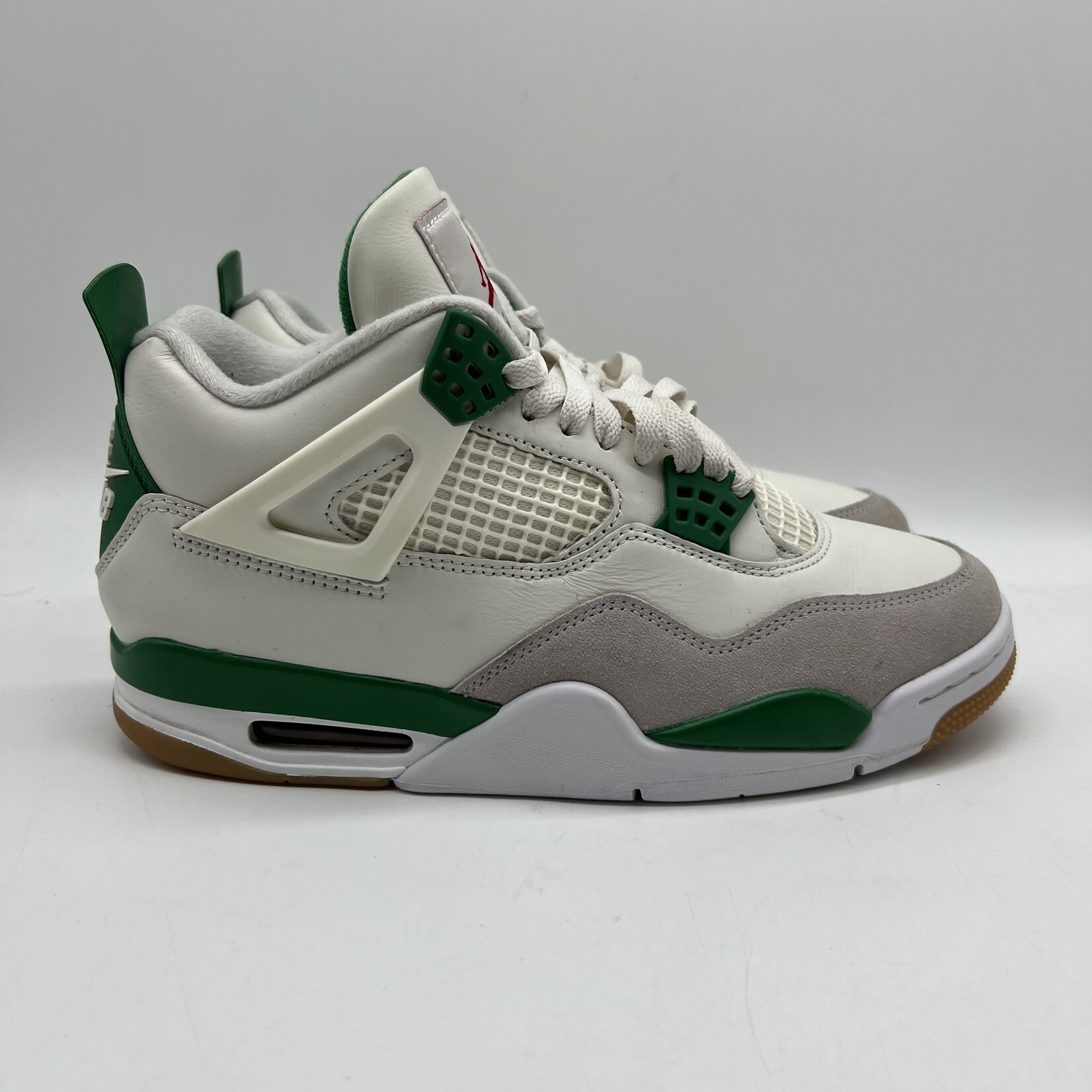 Jordan 4 Retro SB Pine Green