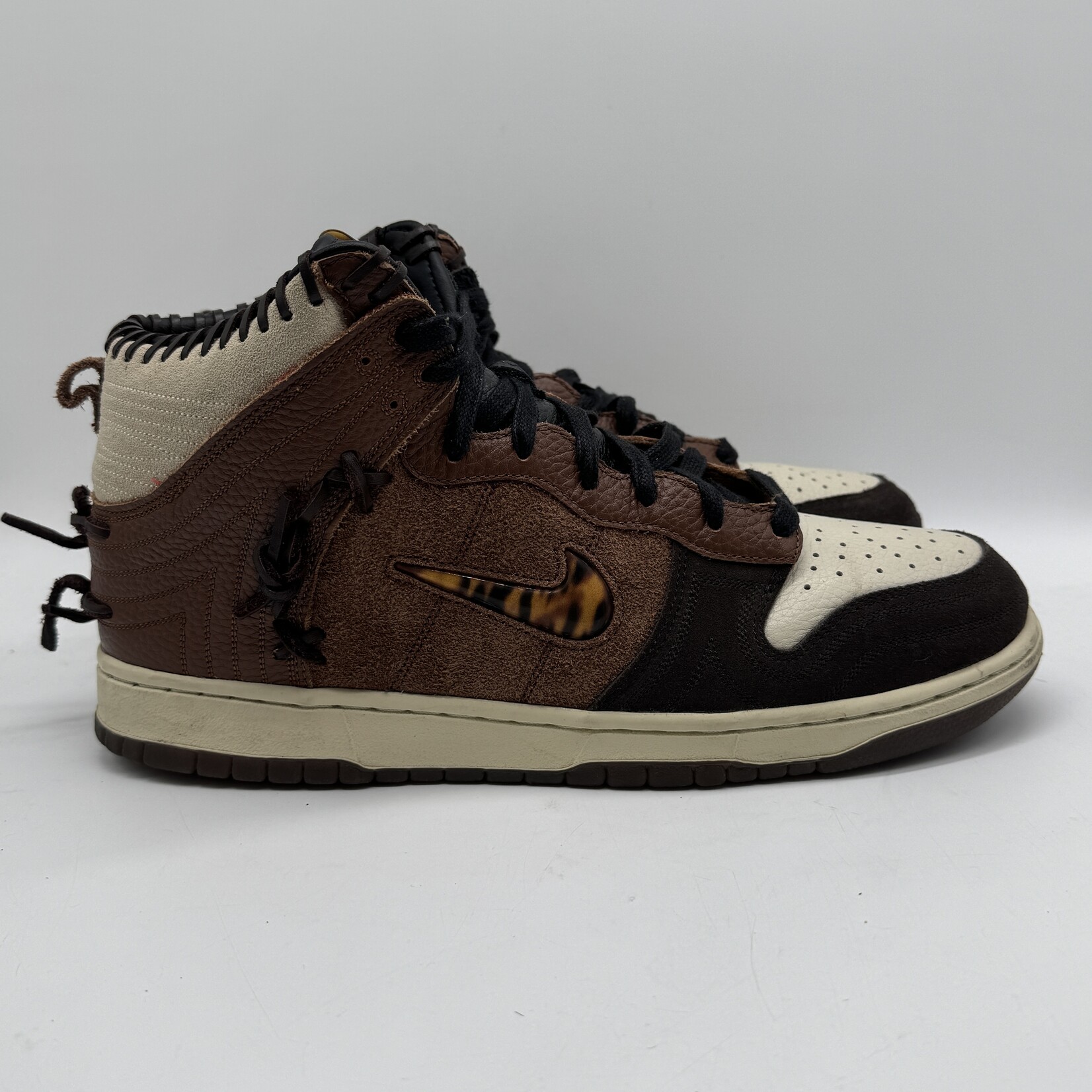 Nike Dunk High Bodega Legend Fauna Brown