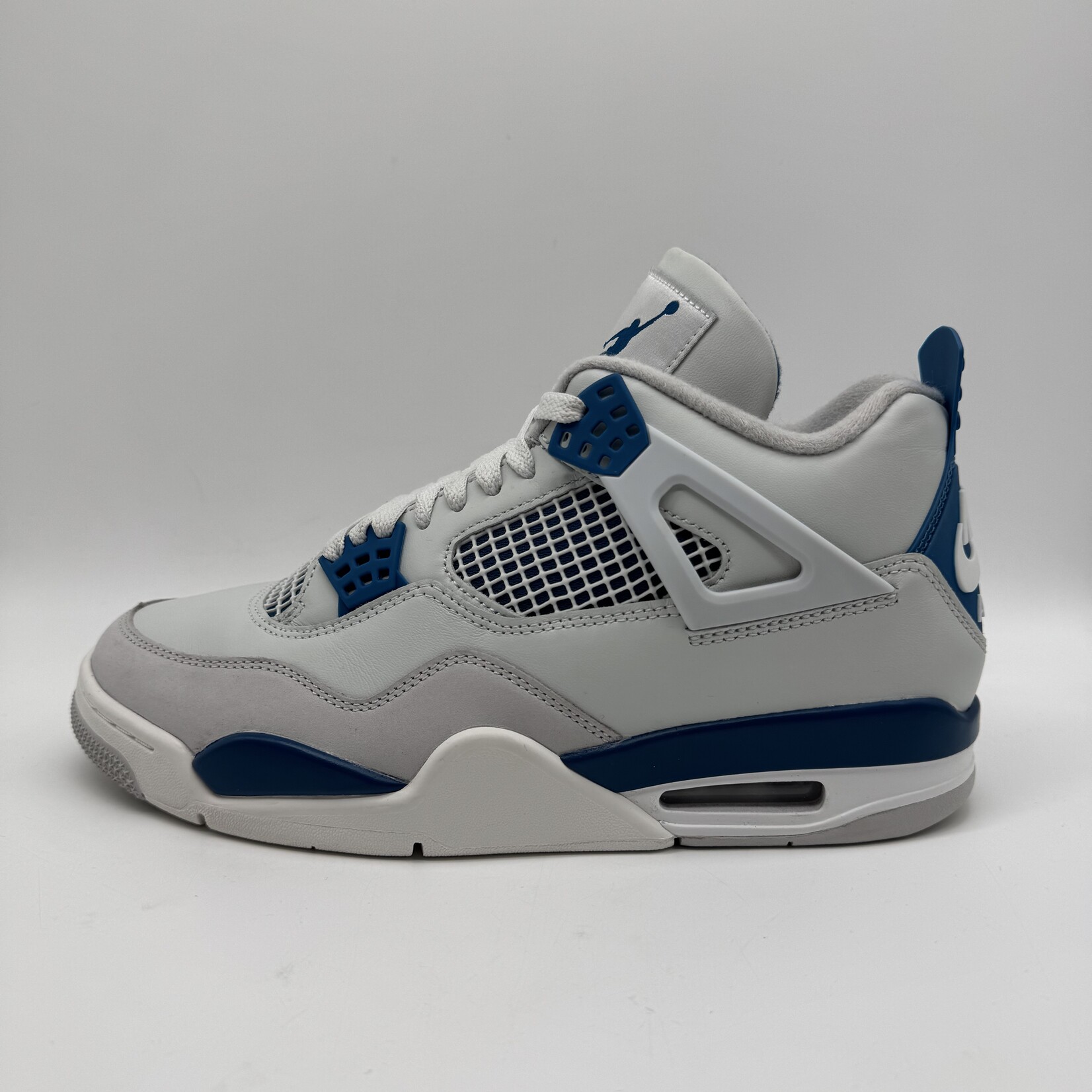 Jordan 4 Retro Military Blue (2024)
