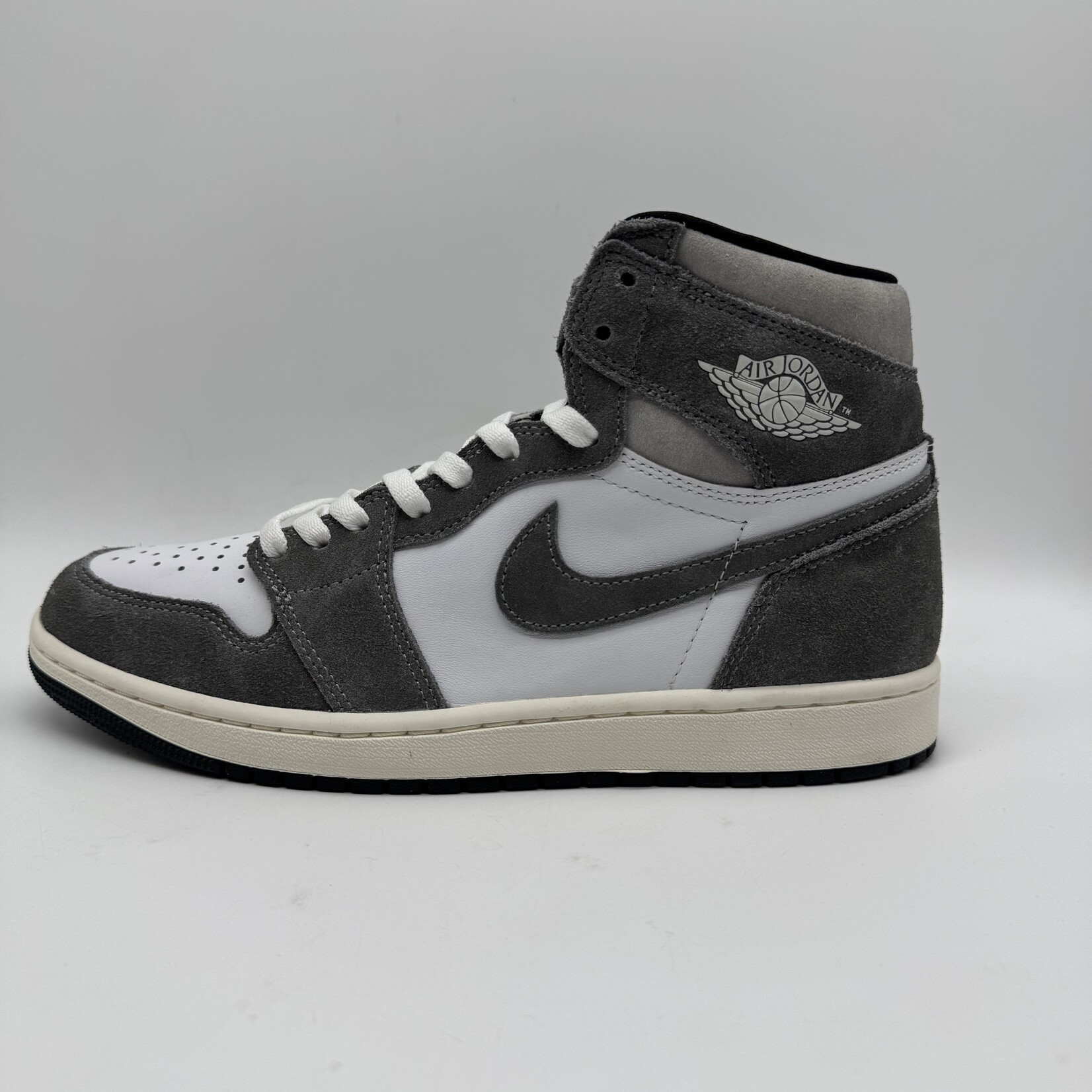 Jordan 1 Retro High OG Washed Black