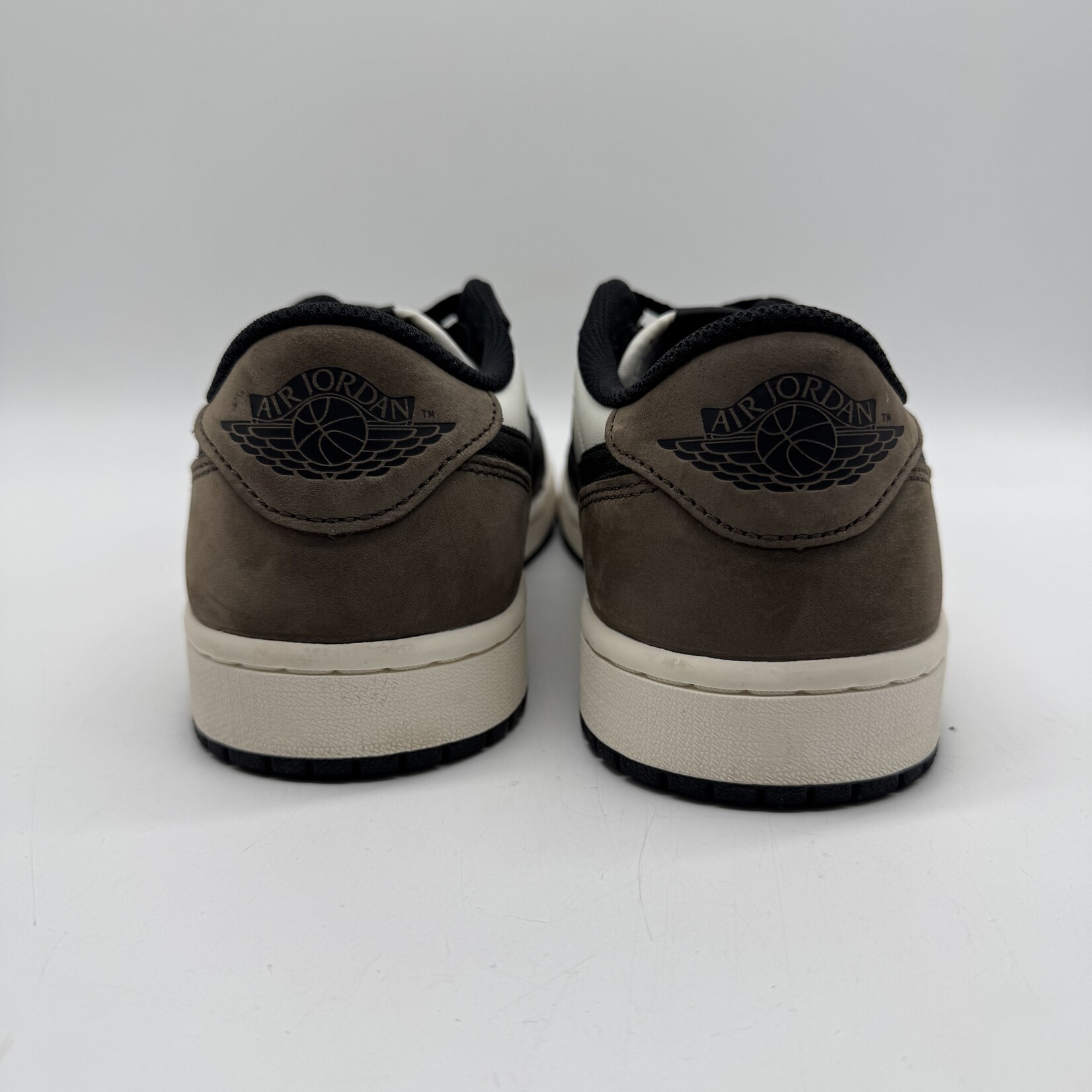 Jordan 1 Retro Low OG Mocha