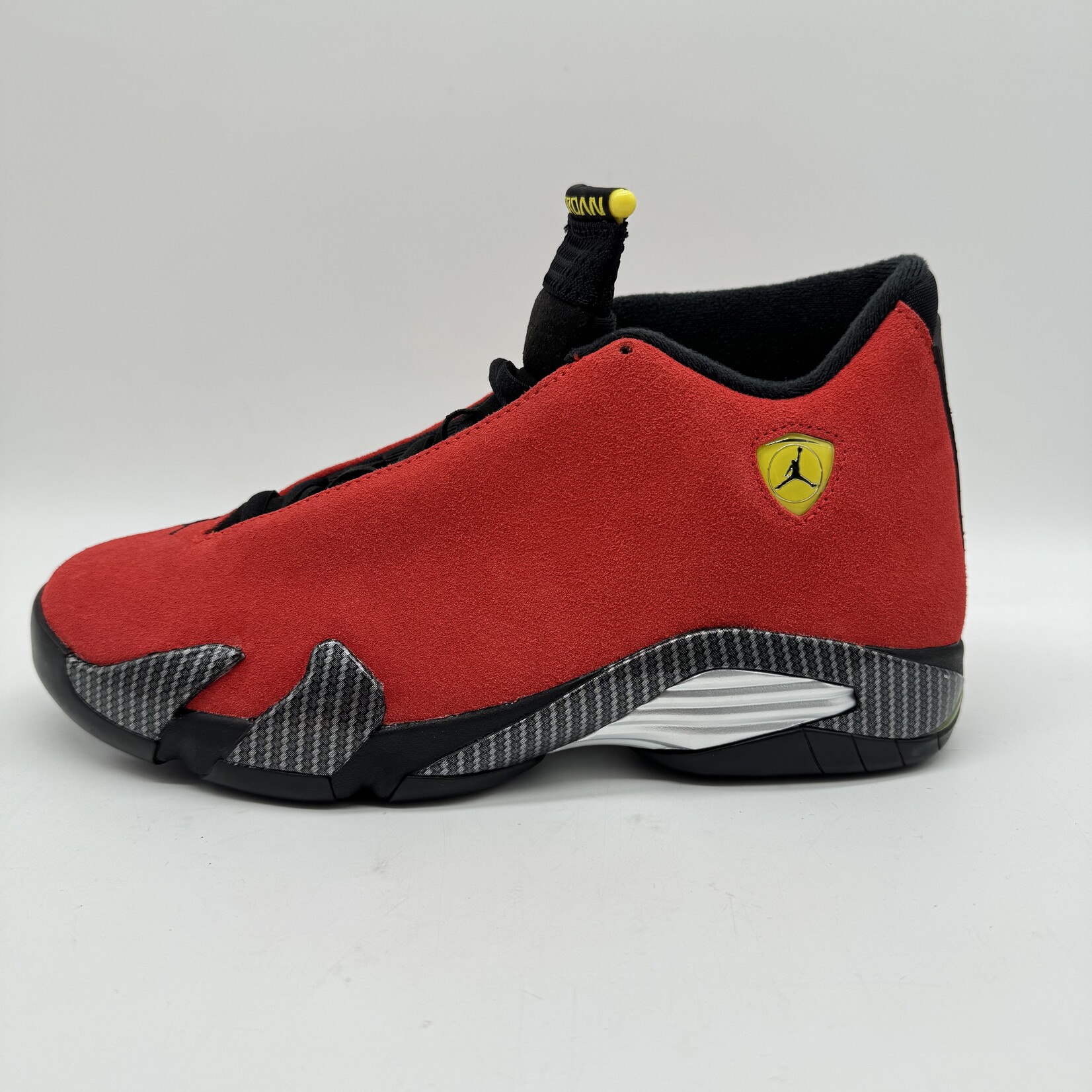 Jordan 14 Retro Ferrari (2025)