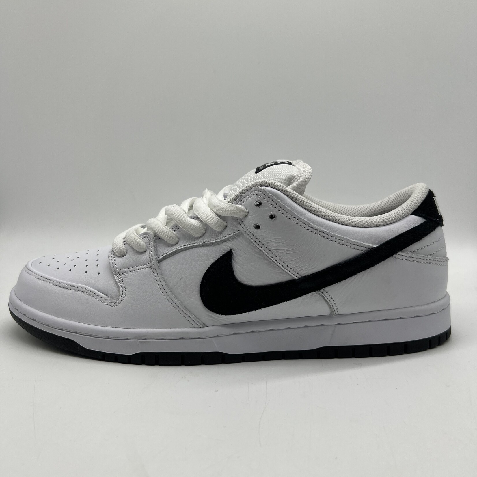 Nike SB Dunk Low White Black