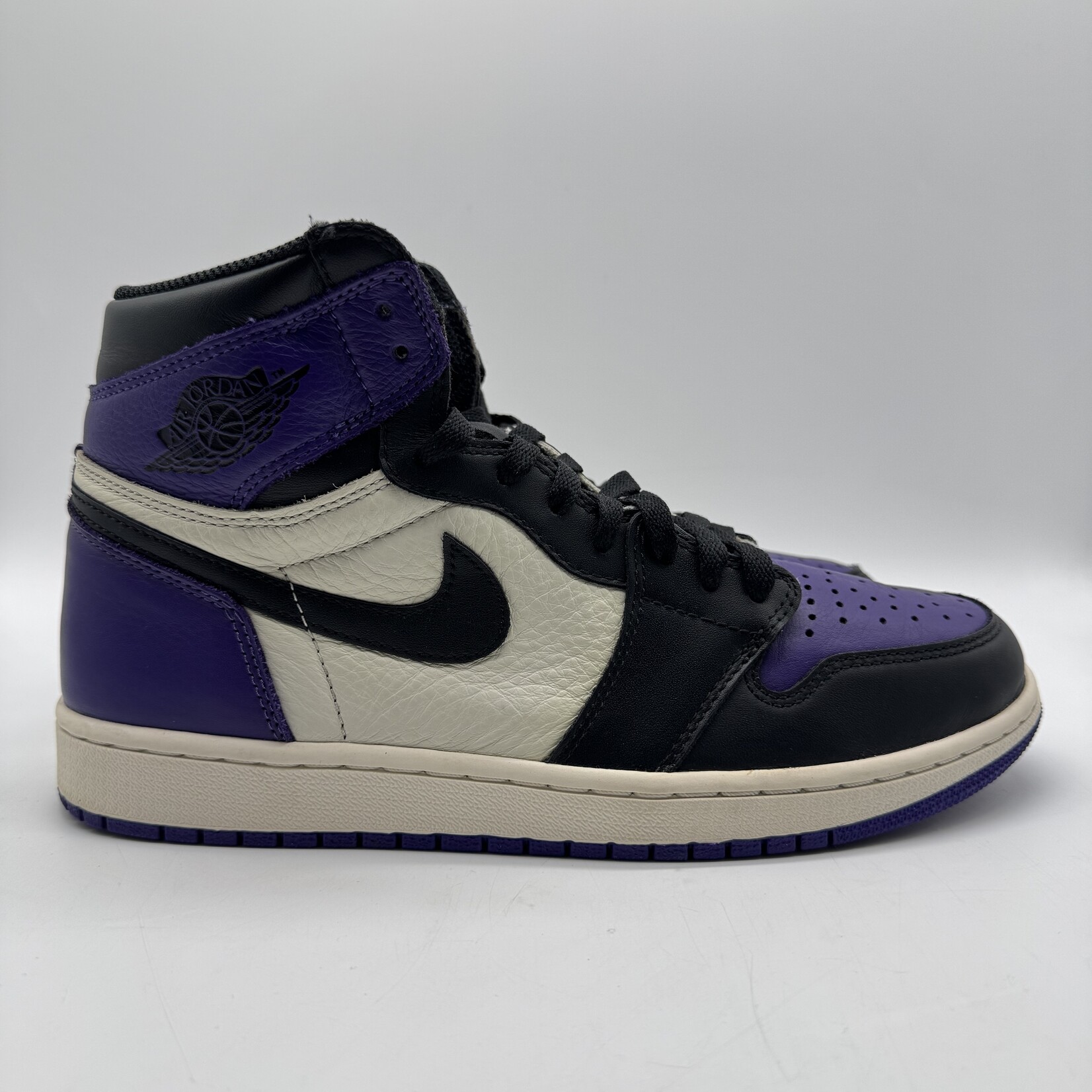 Jordan 1 Retro High Court Purple