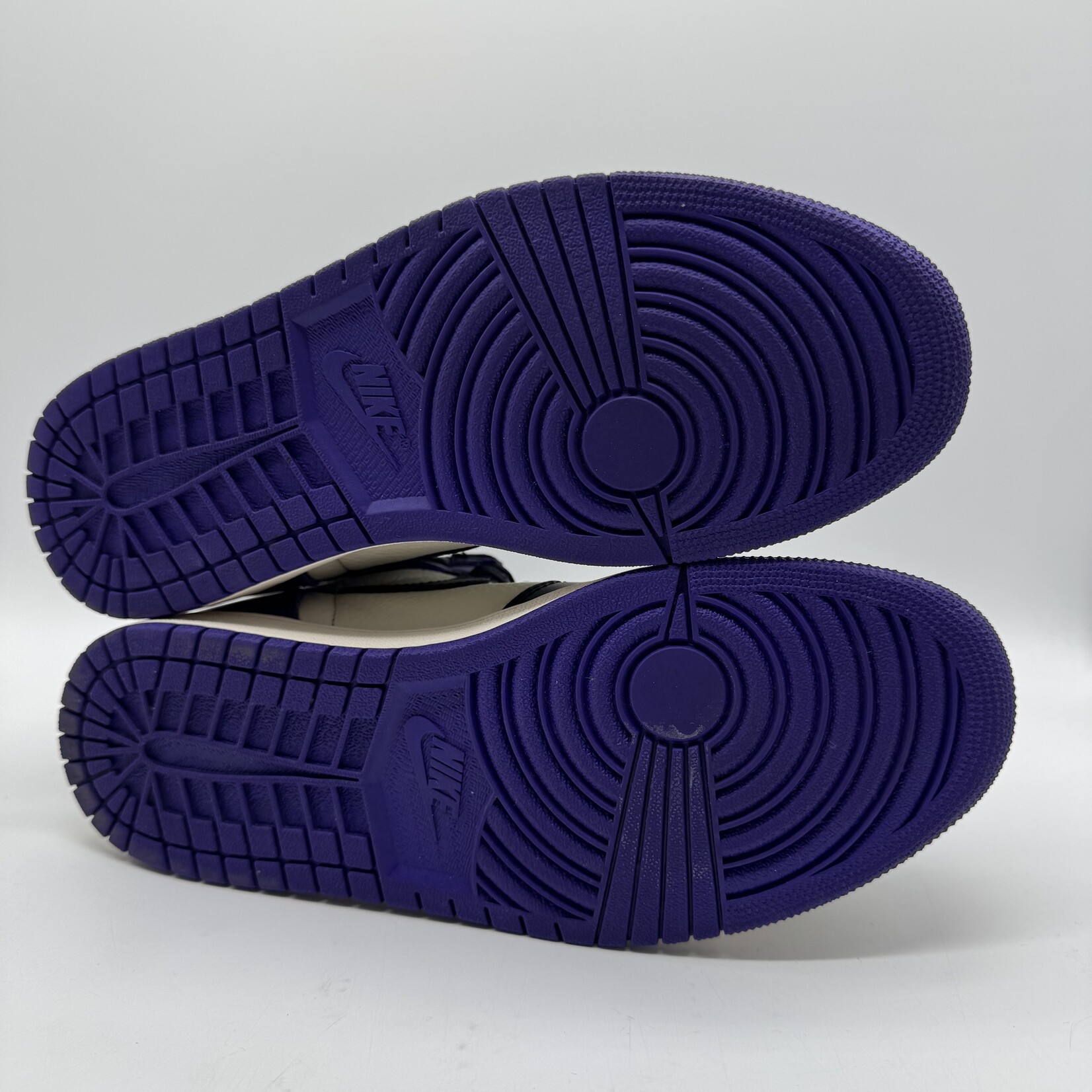 Jordan 1 Retro High Court Purple