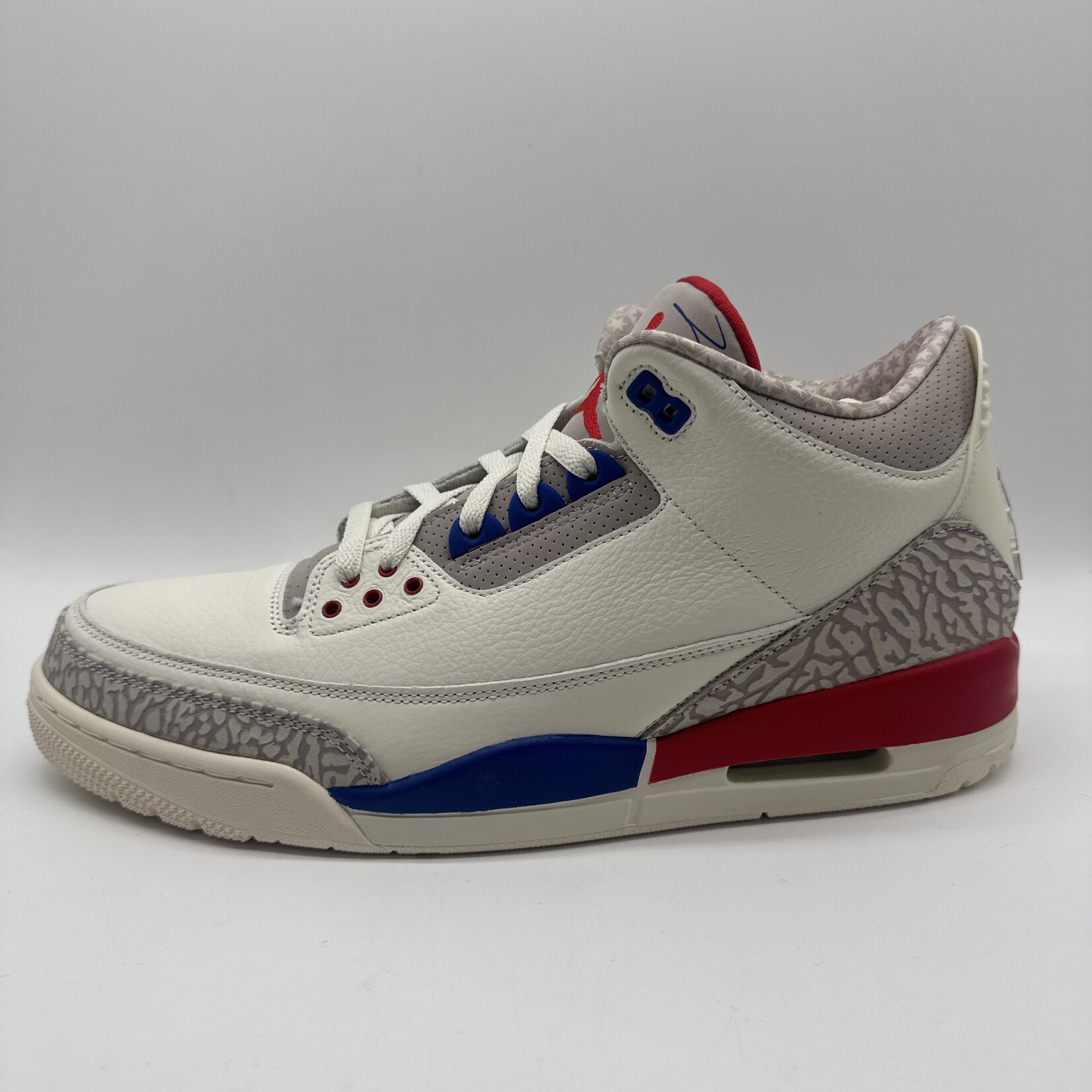 Jordan 3 Retro International Flight