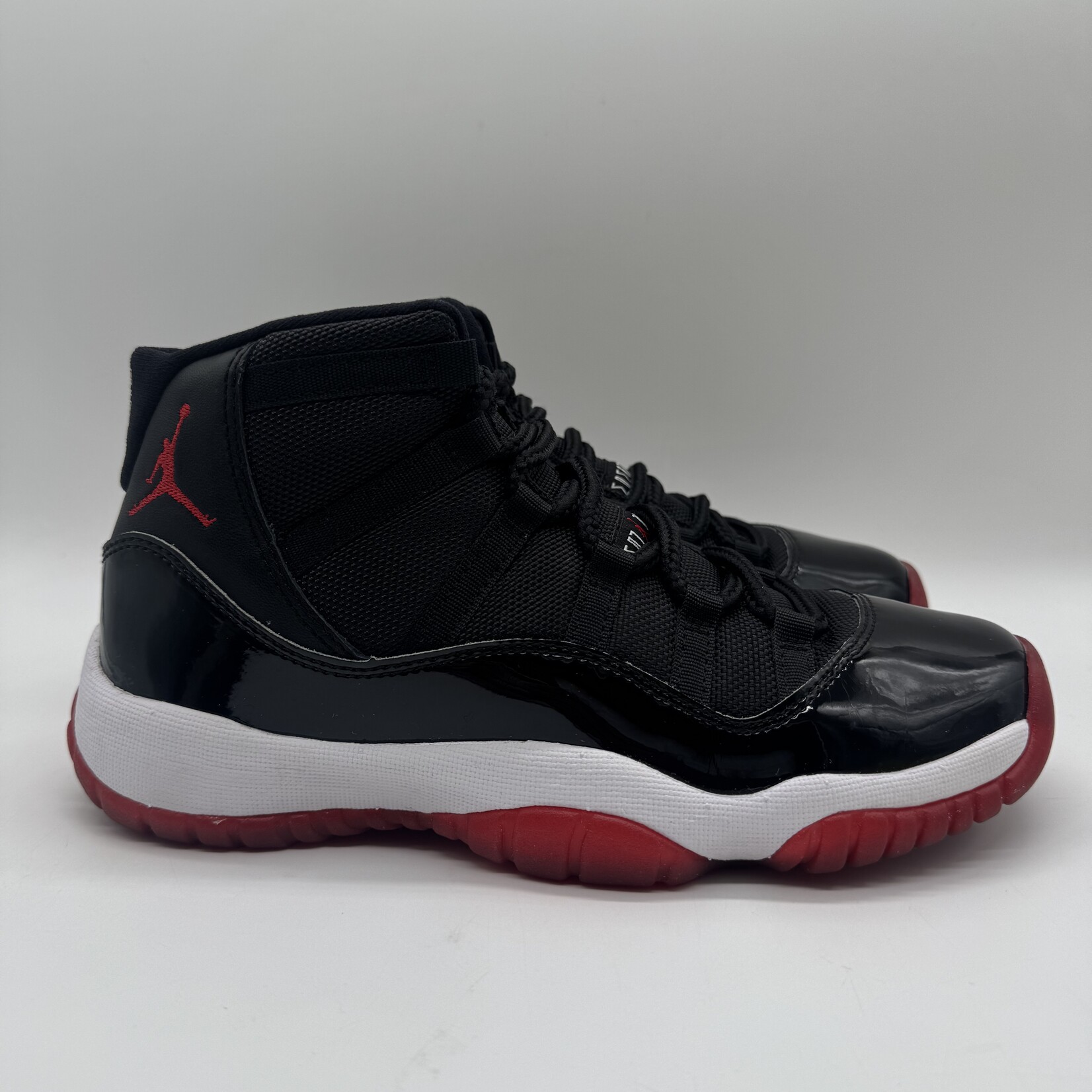 Jordan 11 Retro Playoffs Bred (2019) (GS)