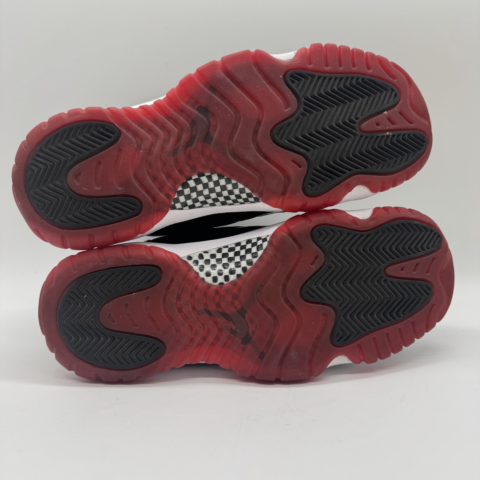 Jordan 11 Retro Playoffs Bred (2019) (GS)