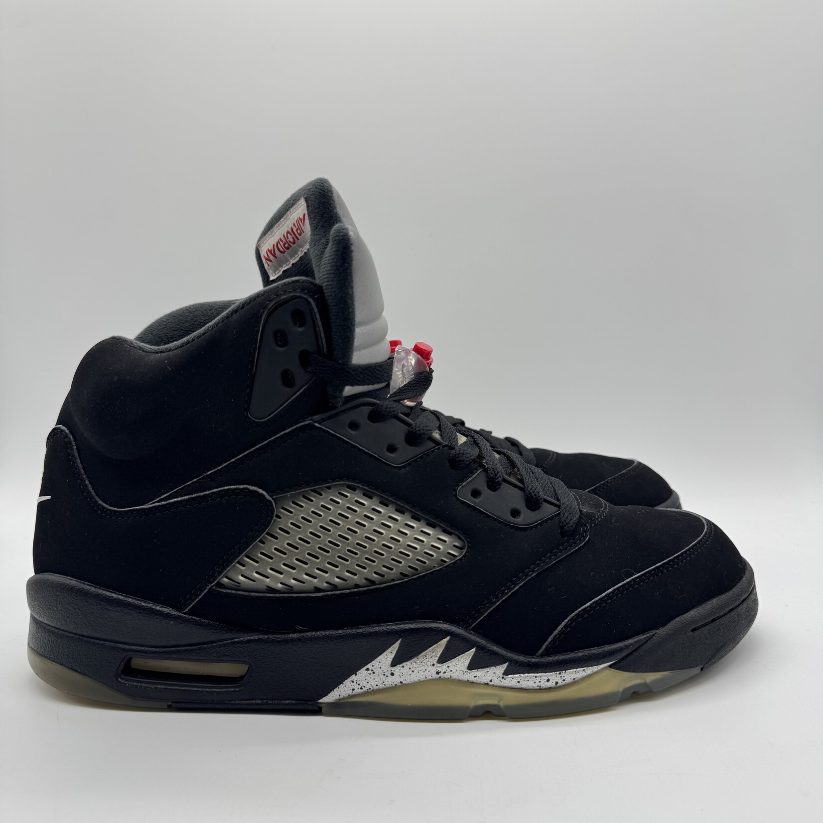 Jordan 5 Retro Black Metallic (2016)