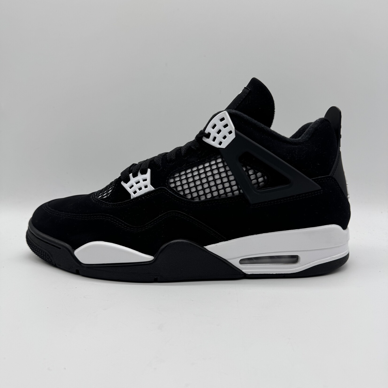 Jordan 4 Retro White Thunder