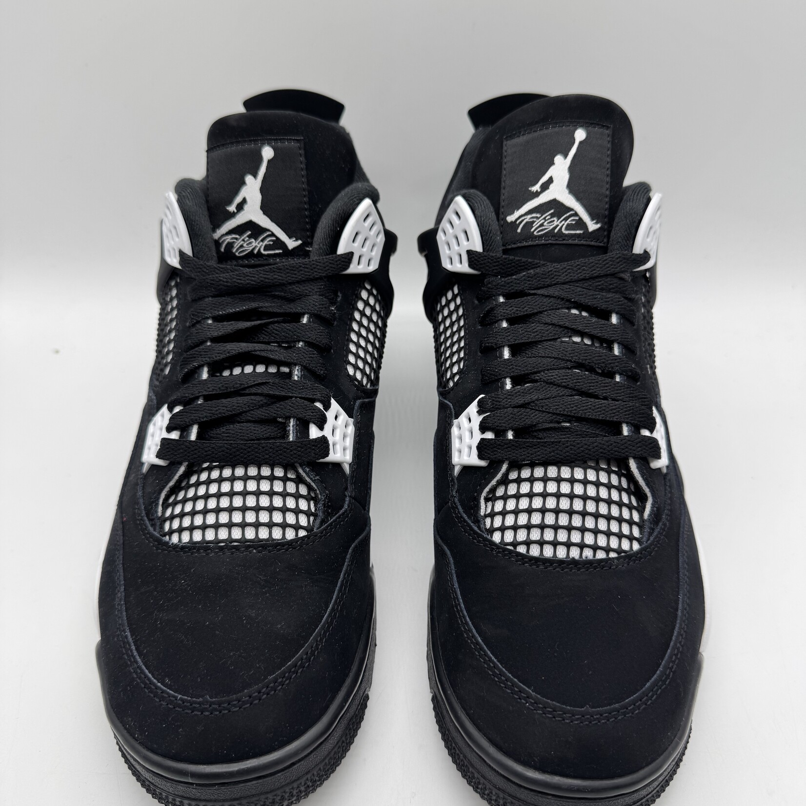 Jordan 4 Retro White Thunder