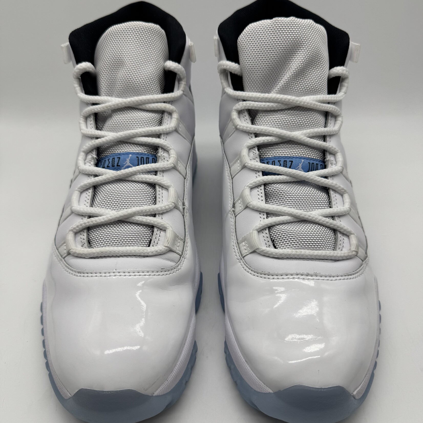Jordan 11 Retro Legend Blue (2024)