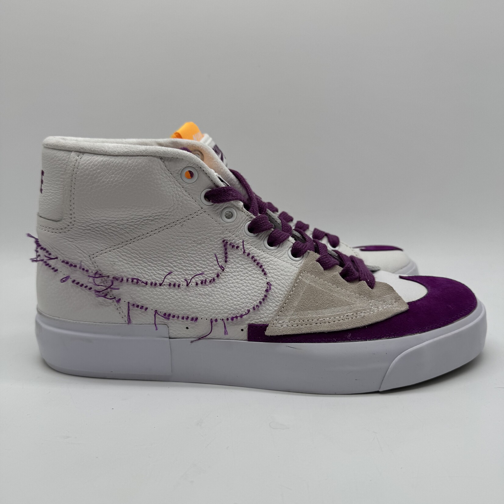 Nike SB Zoom Blazer Mid Edge Lakers