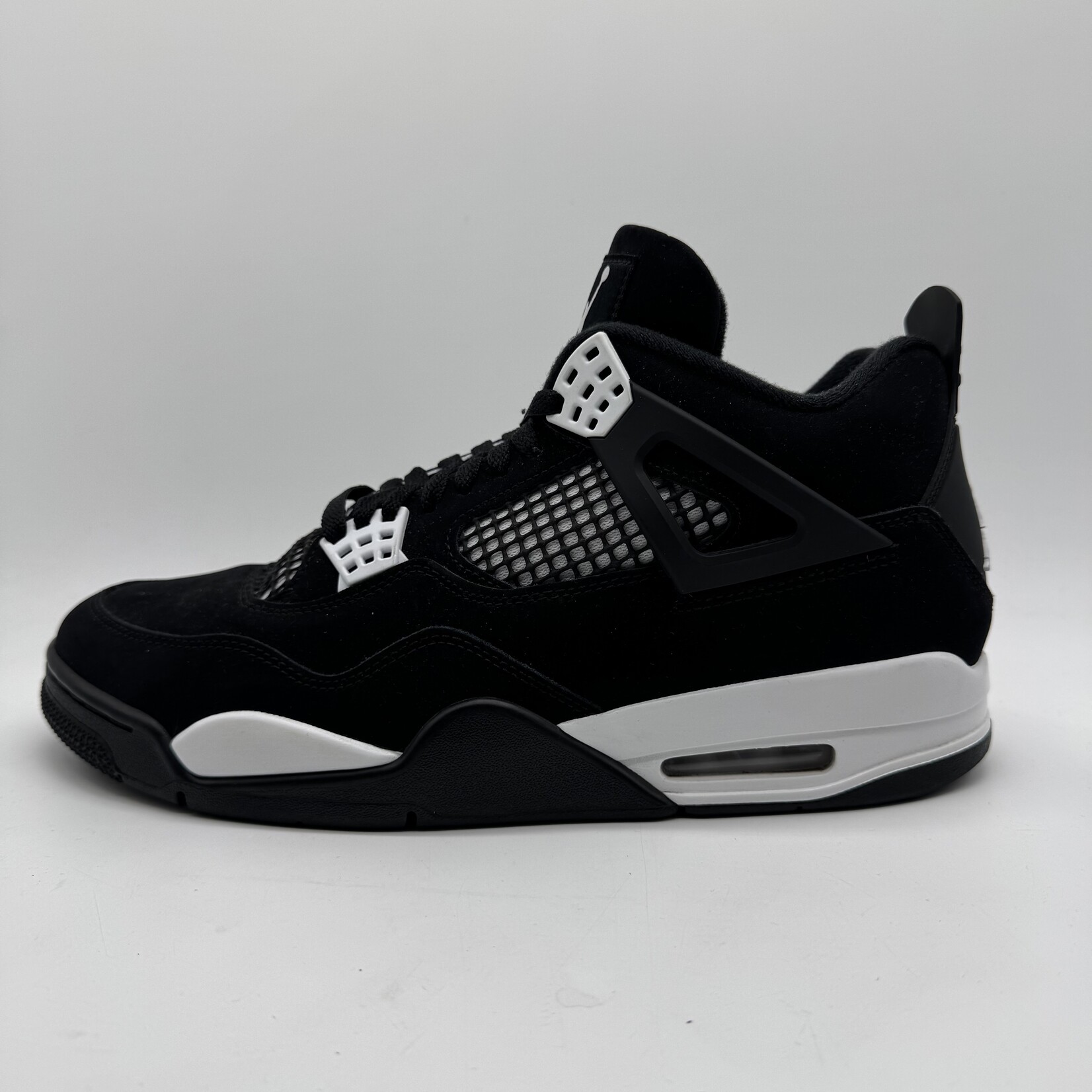 Jordan 4 Retro White Thunder