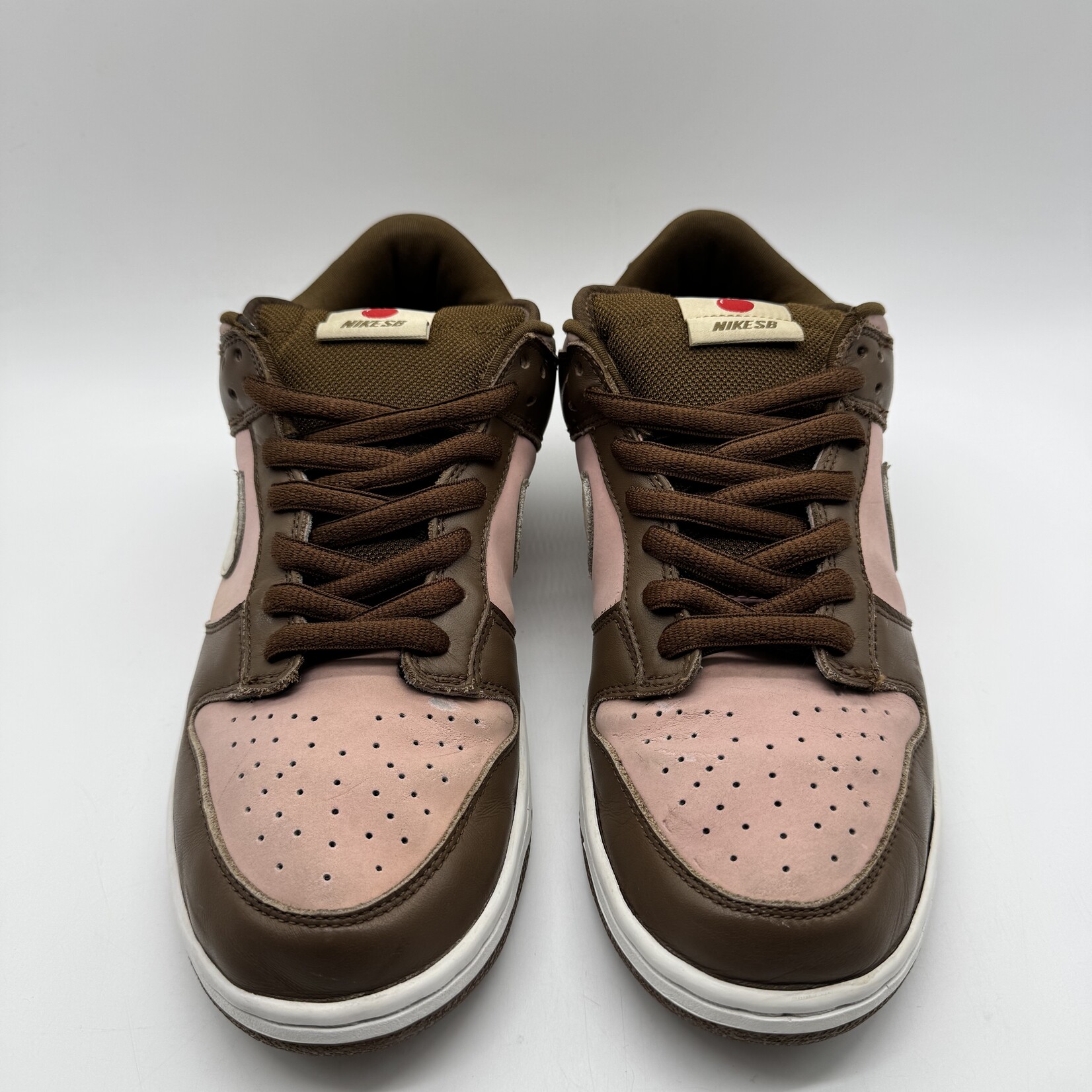 Nike SB Dunk Low Stussy Cherry