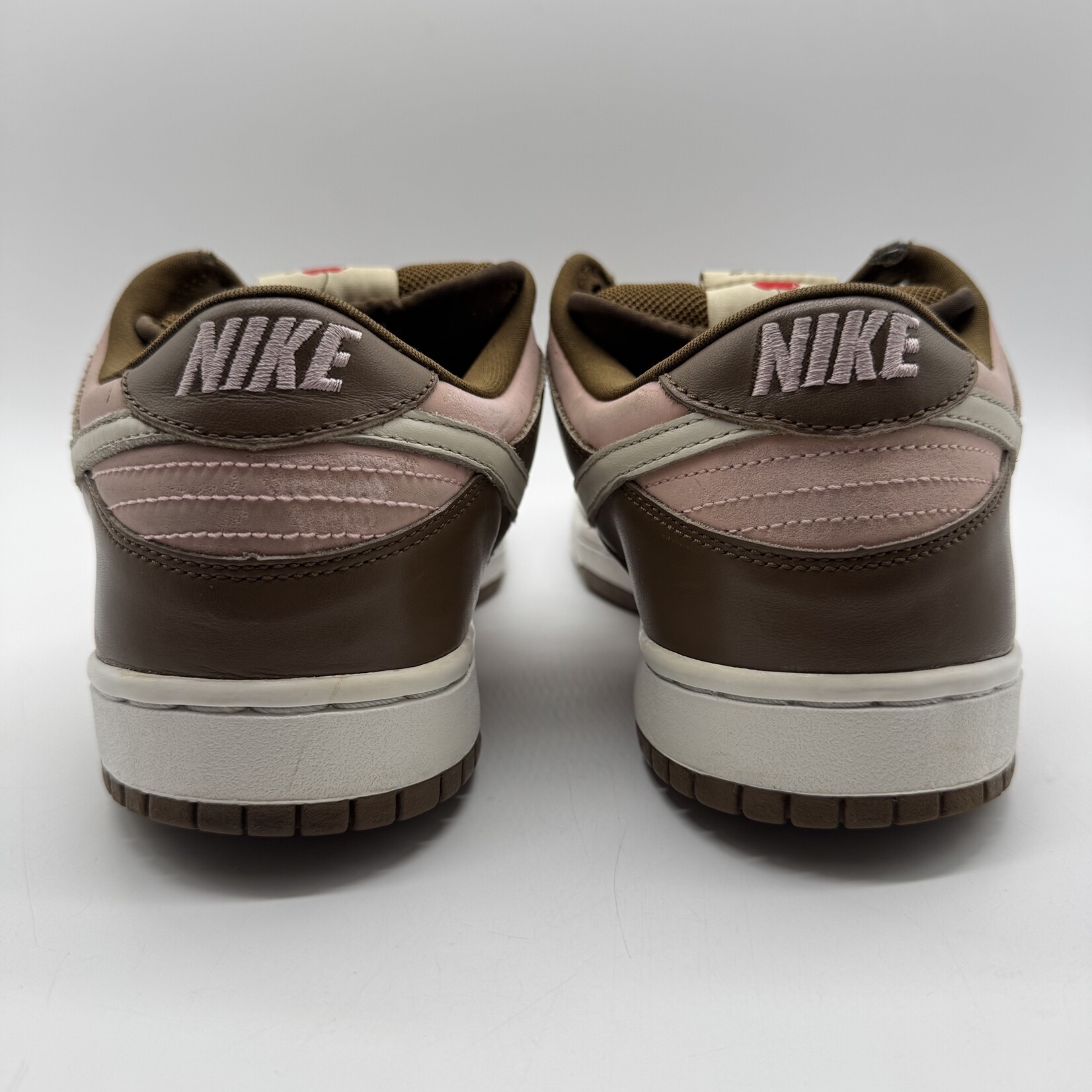 Nike SB Dunk Low Stussy Cherry