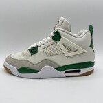 Jordan 4 Retro SB Pine Green