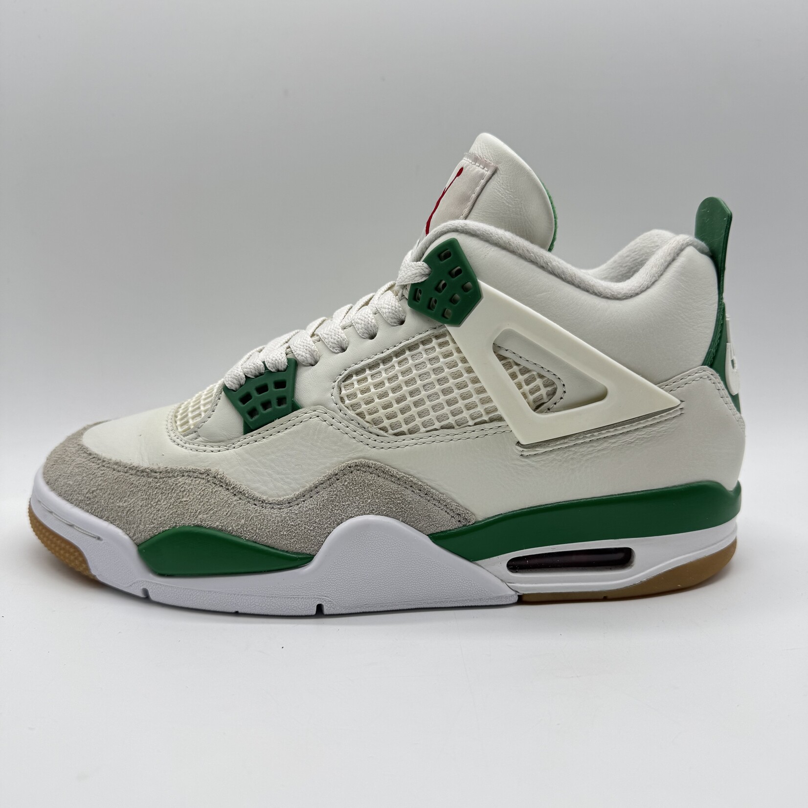 Jordan 4 Retro SB Pine Green