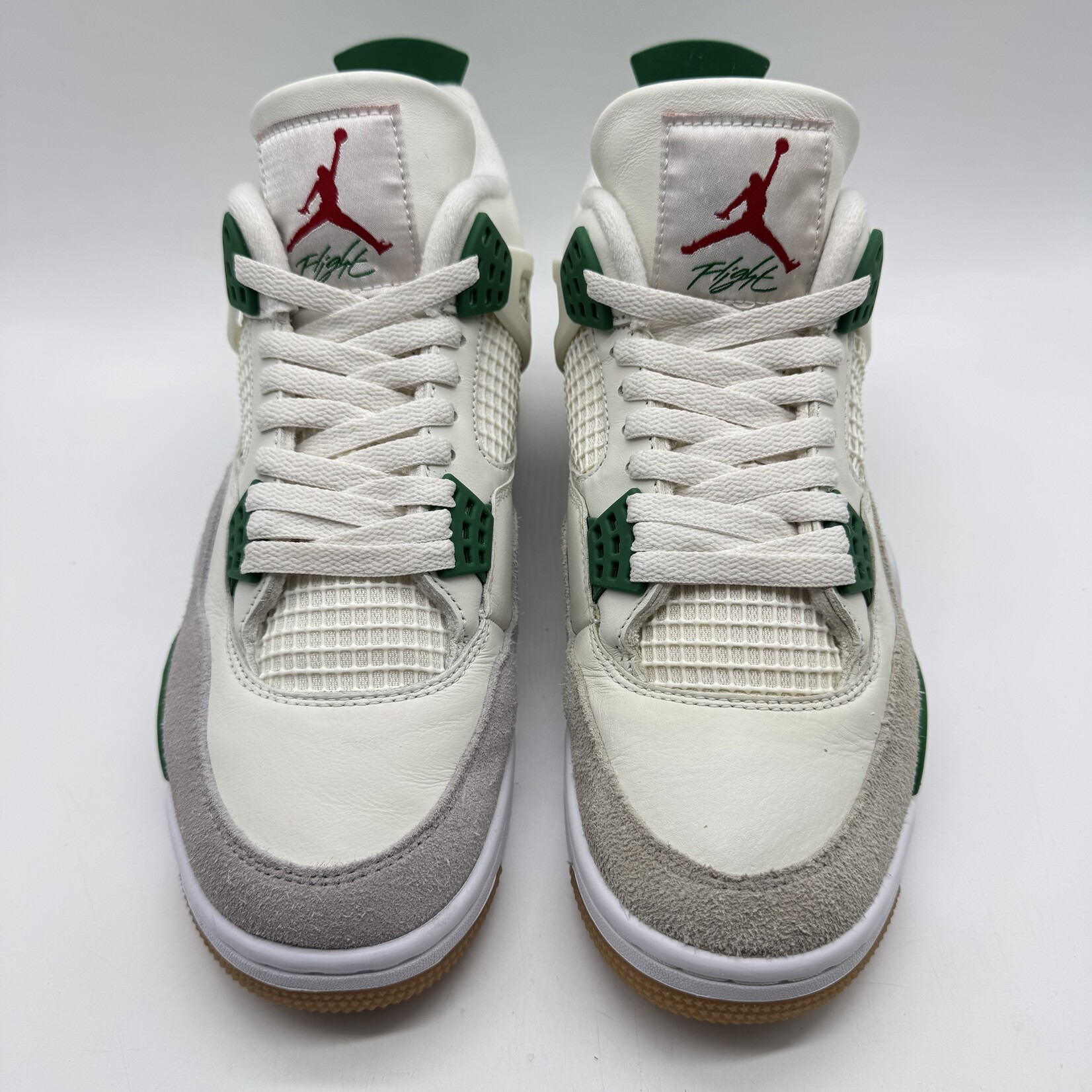 Jordan 4 Retro SB Pine Green