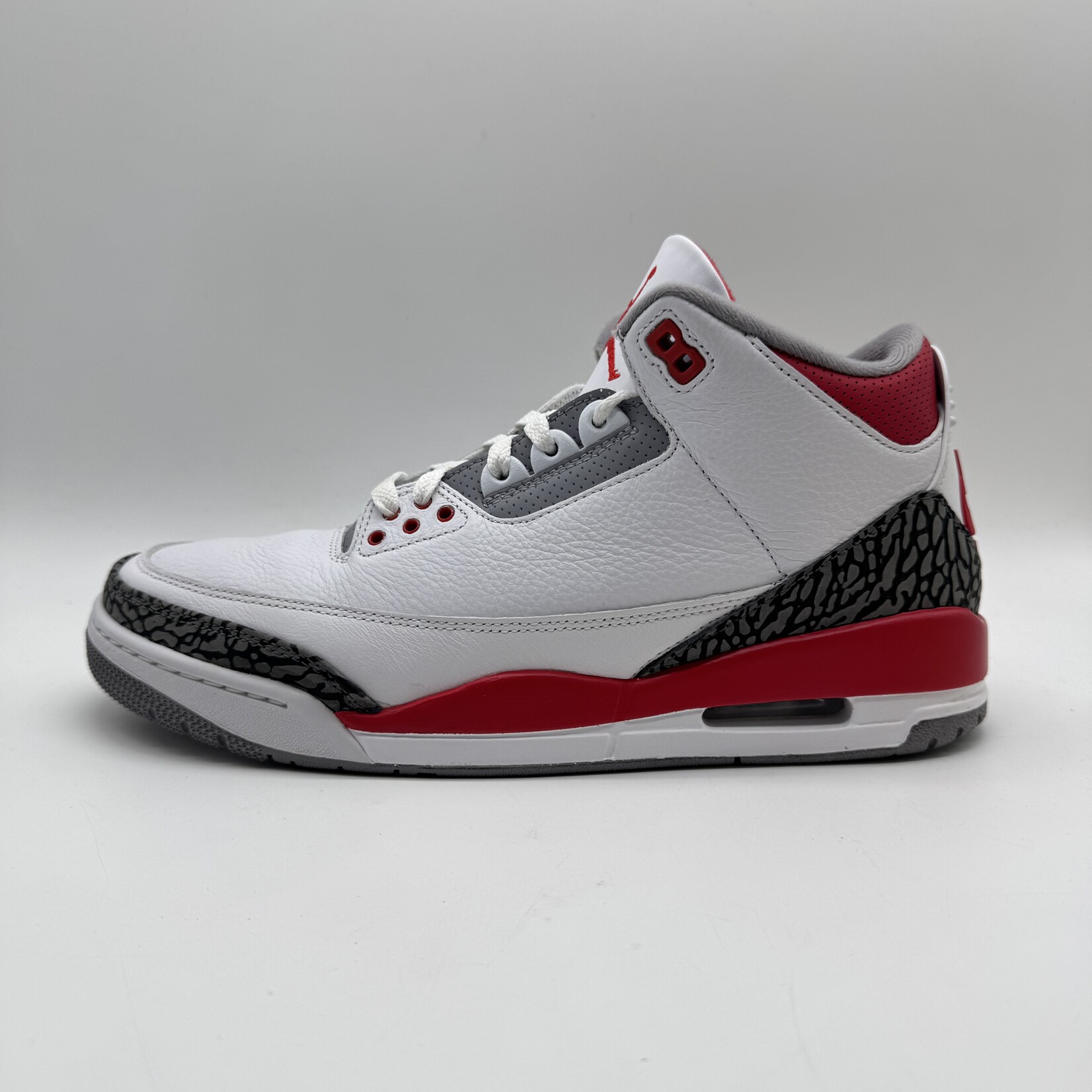 Jordan 3 Retro Fire Red (2022)
