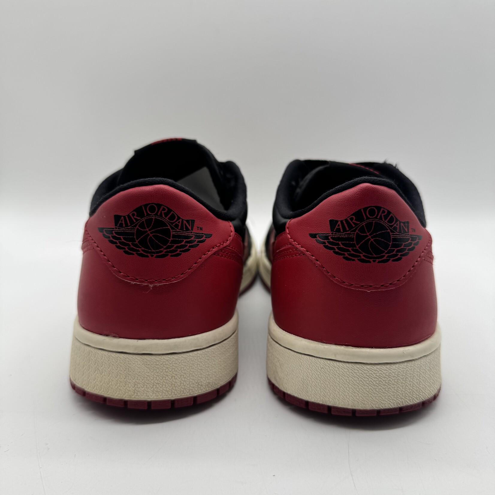 Jordan 1 Retro Low Bred (2015)