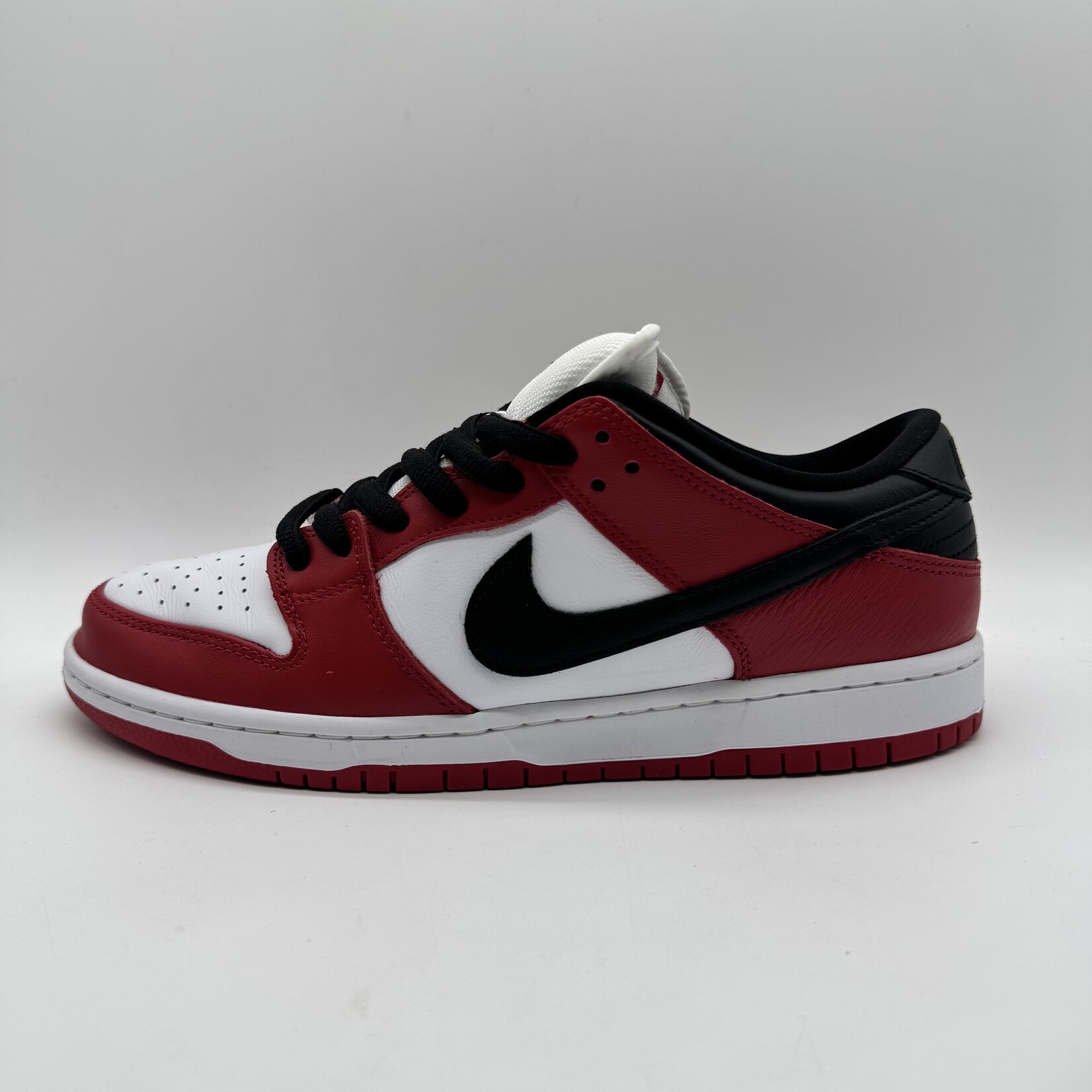 靴 Nike SB Dunk Low Pro \"J-Pack Chicago NIKE SB DUNK LOW 