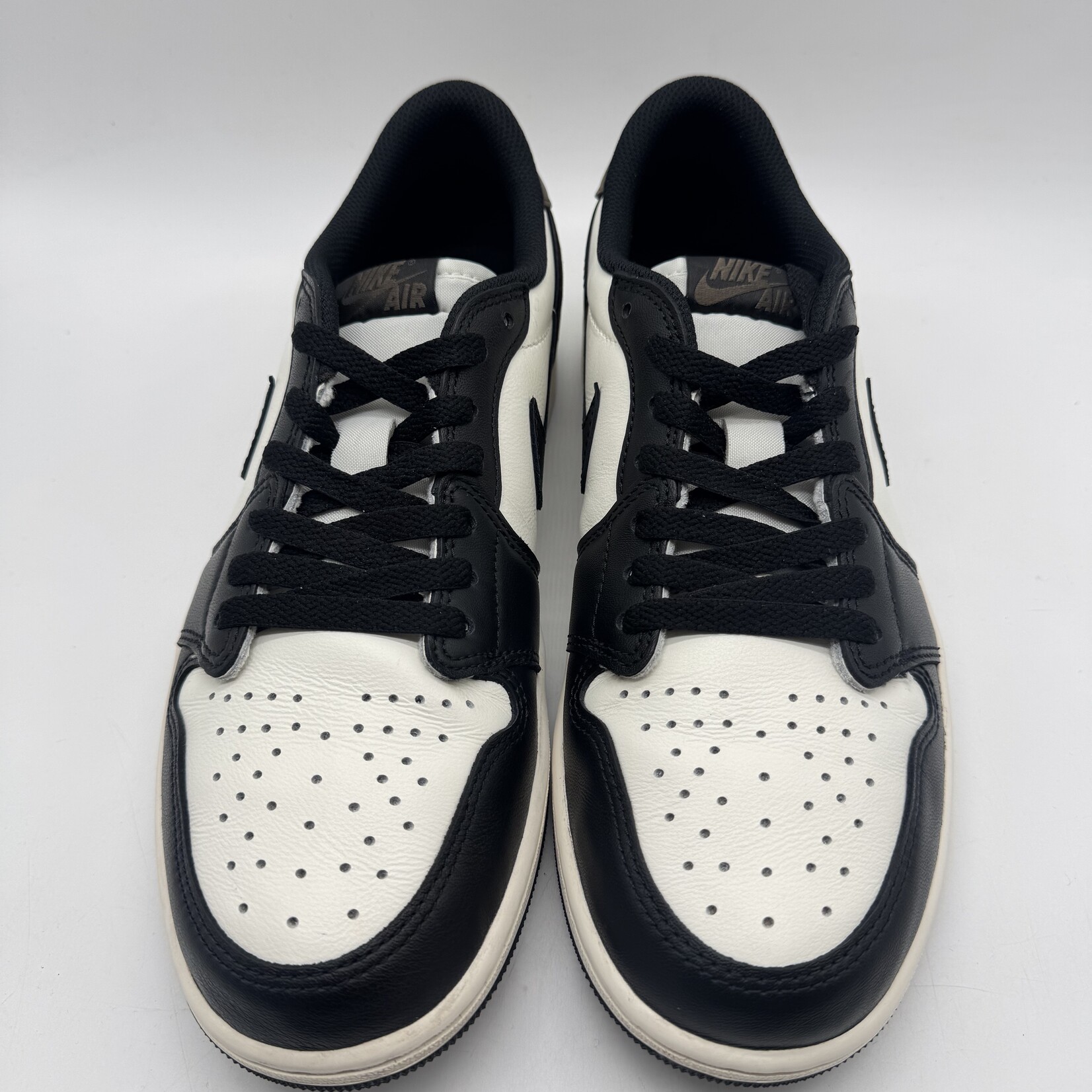 Jordan 1 Retro Low OG Mocha