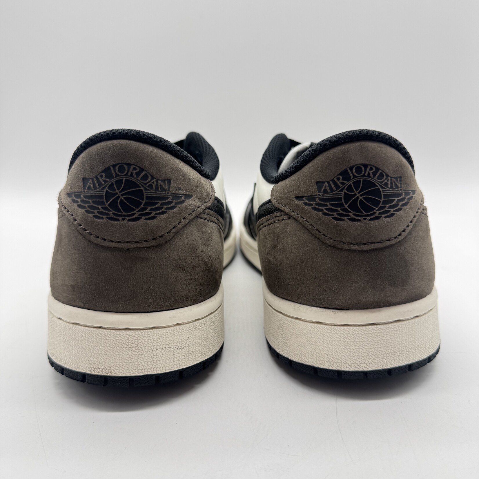 Jordan 1 Retro Low OG Mocha