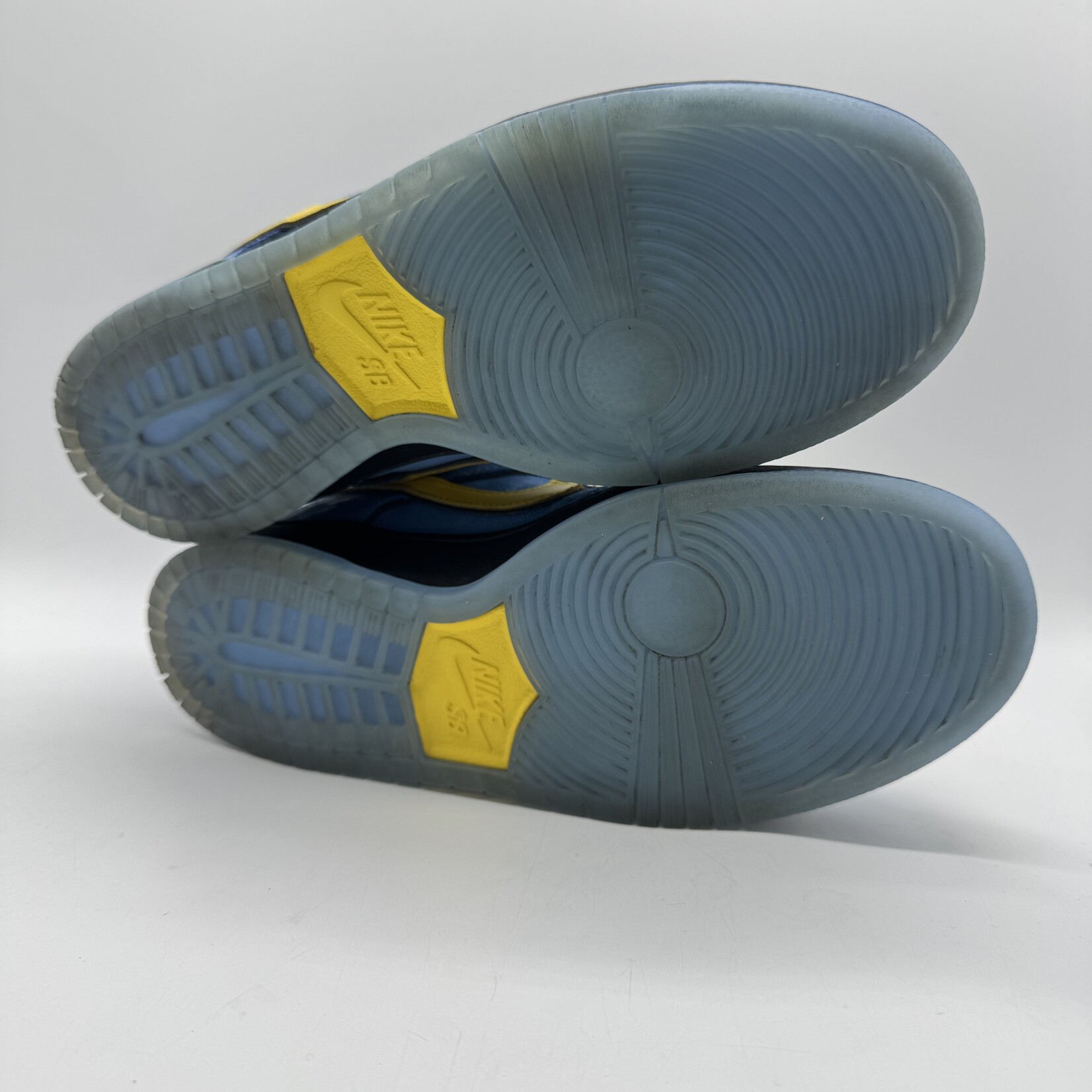 Nike SB Dunk Low The Powerpuff Girls Bubbles