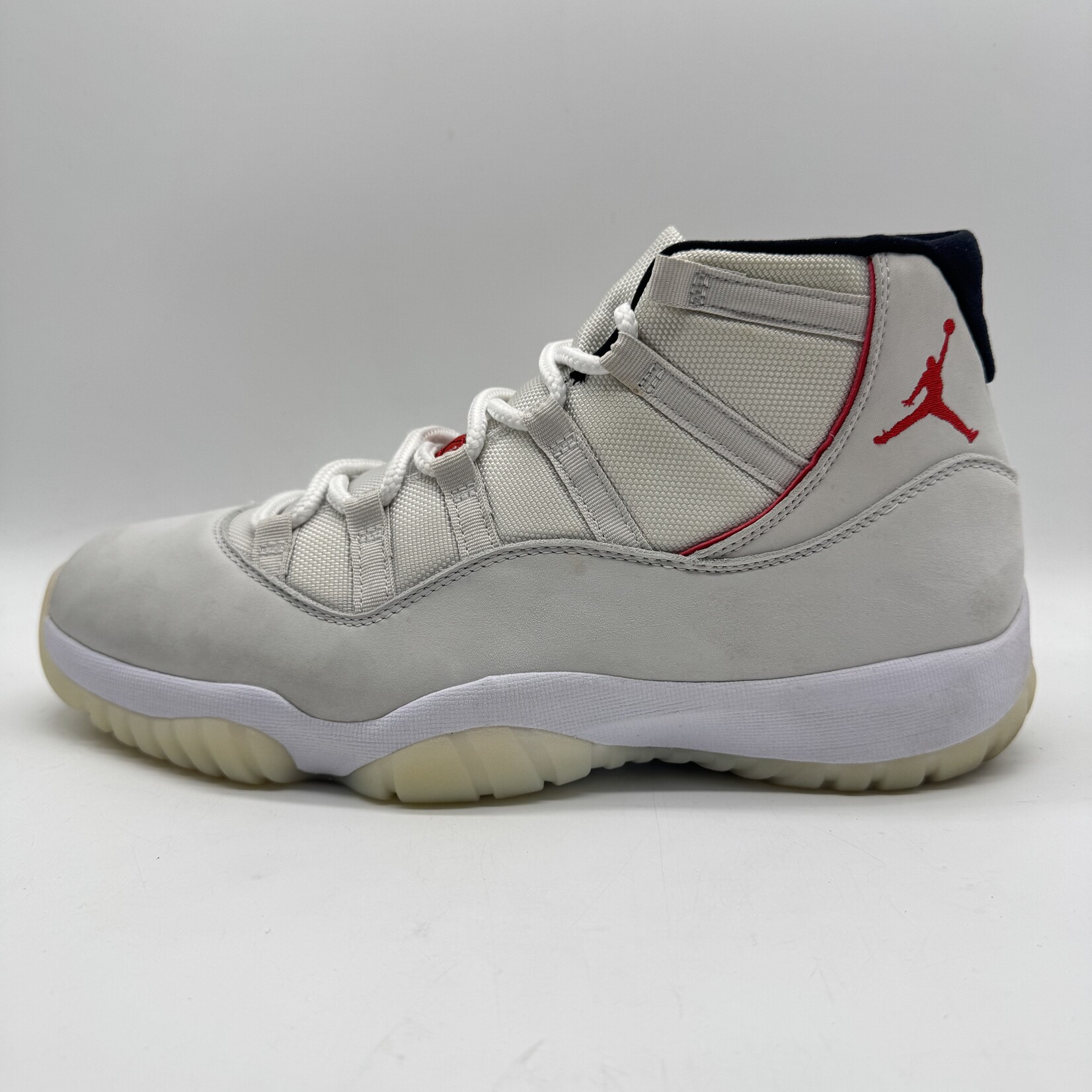 Jordan 11 Retro Platinum Tint