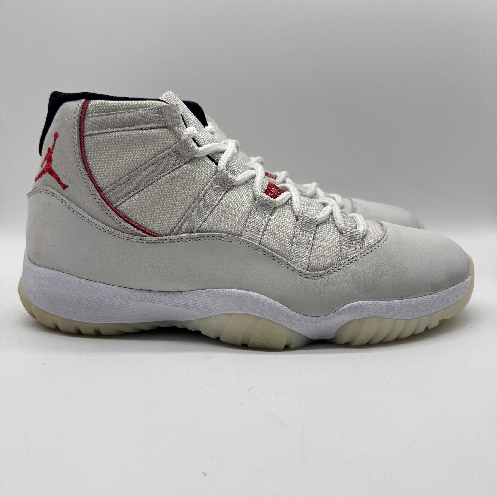 Jordan 11 Retro Platinum Tint