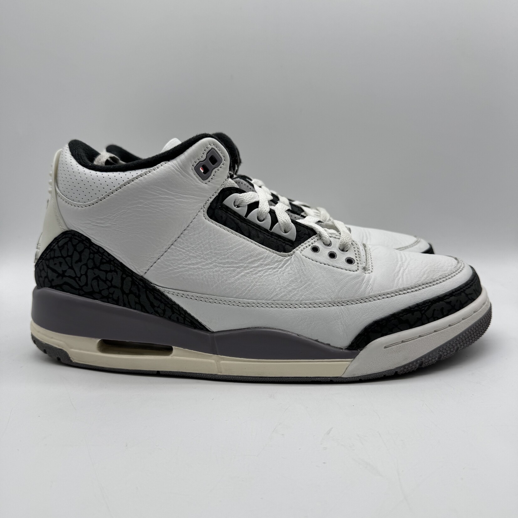 Jordan 3 Retro Cement Grey