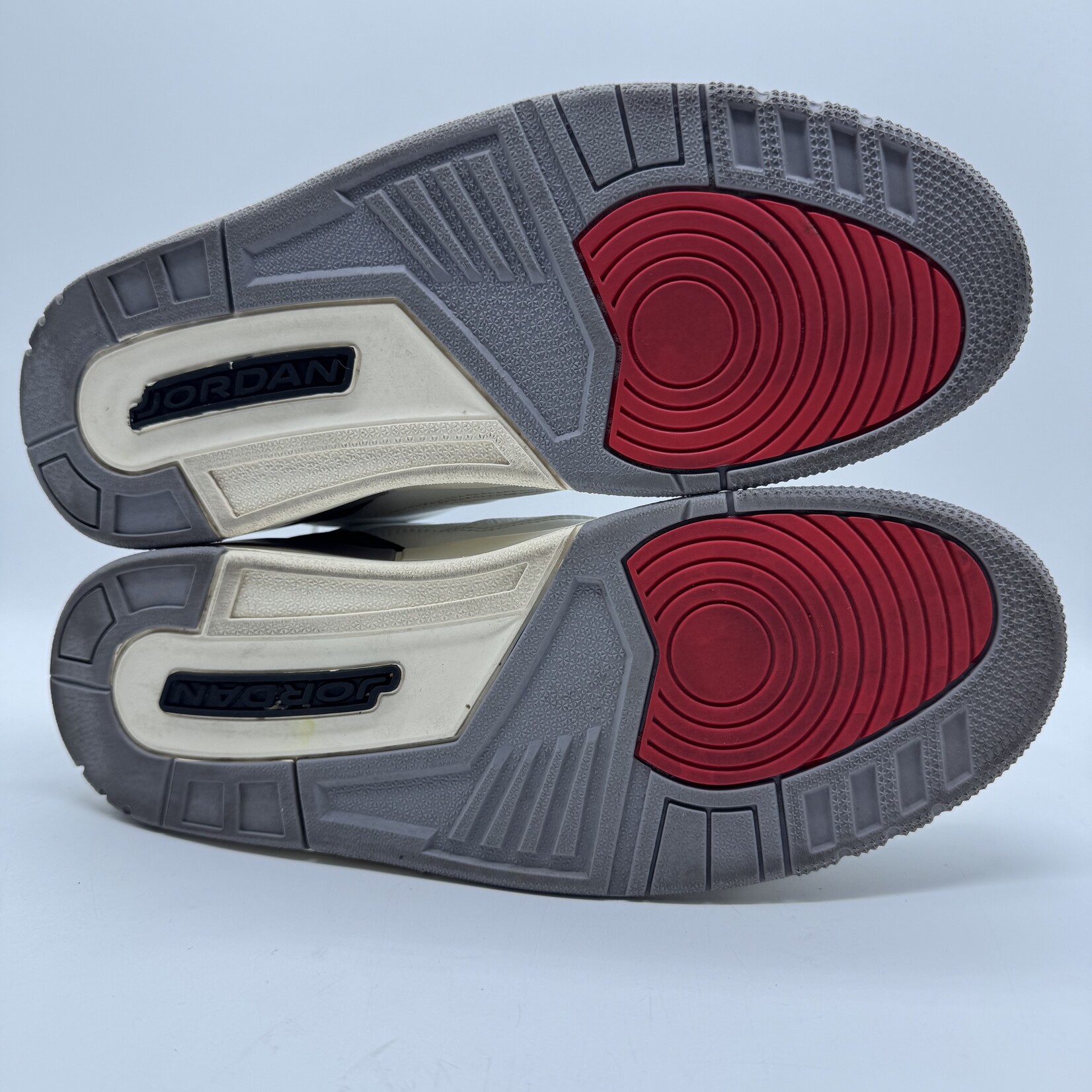 Jordan 3 Retro Cement Grey