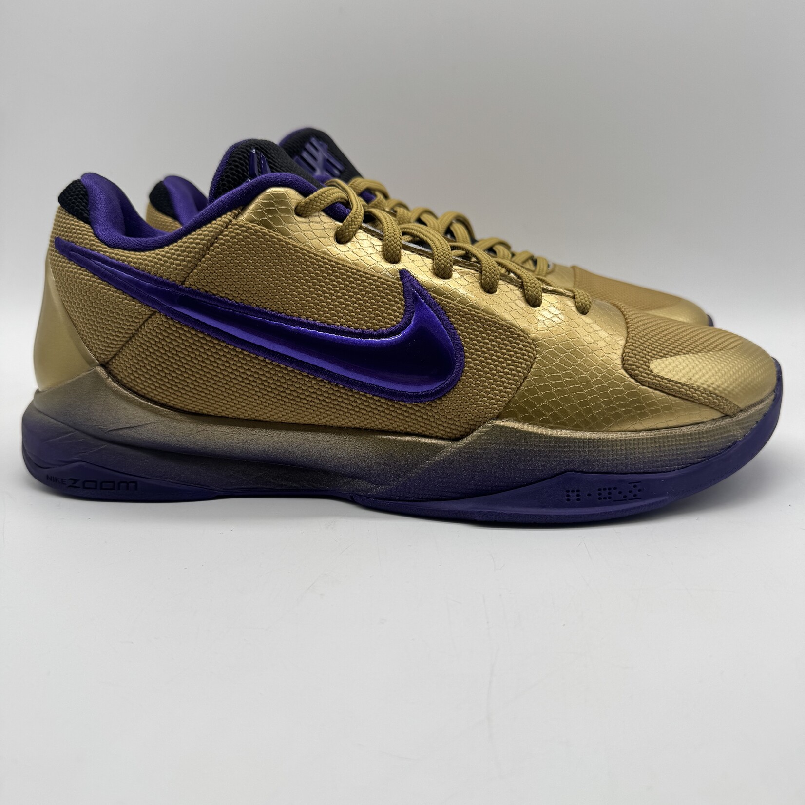 Nike Kobe 5 Protro Undefeated Hall of Fame