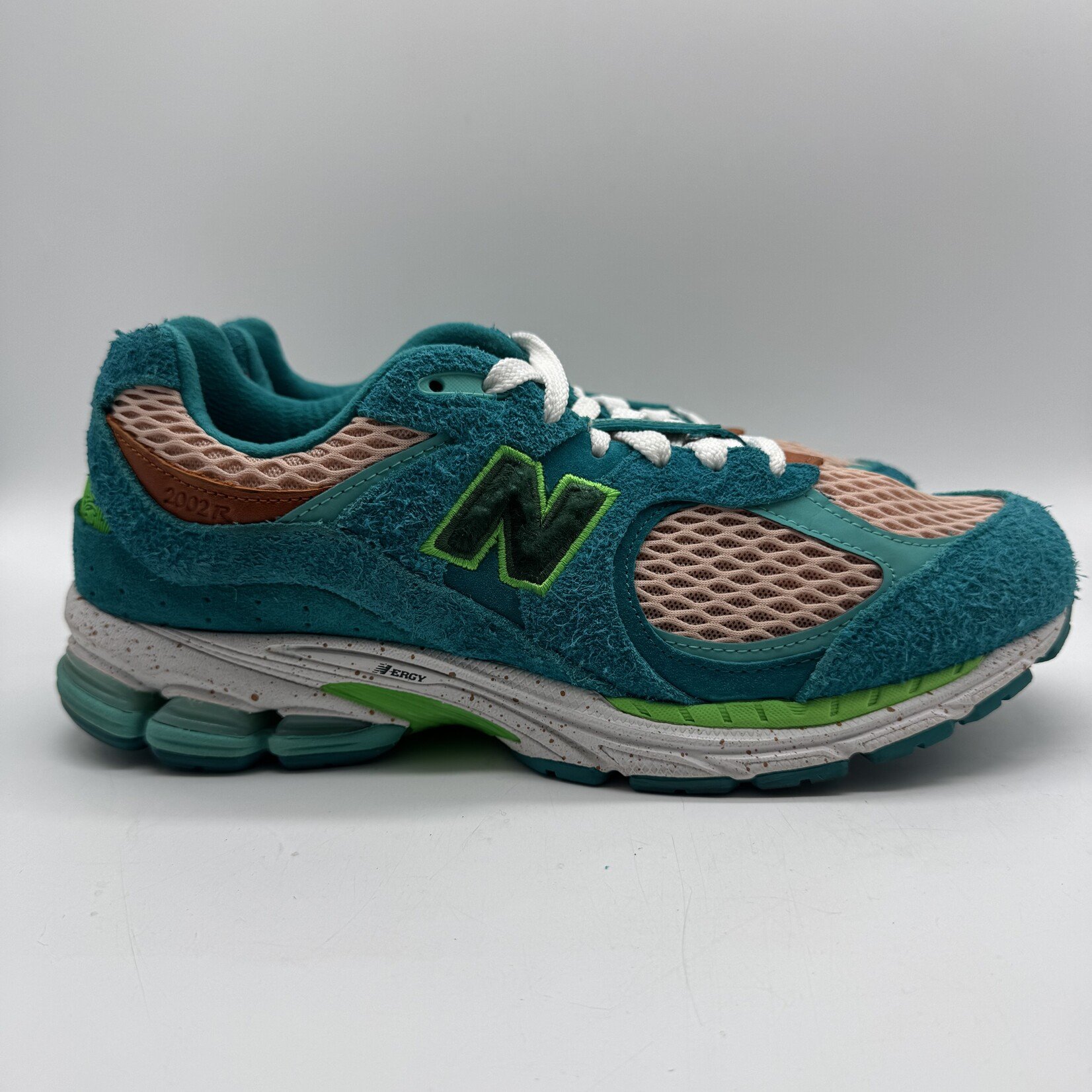 New Balance 2002R Salehe Bembury Water Be The Guide