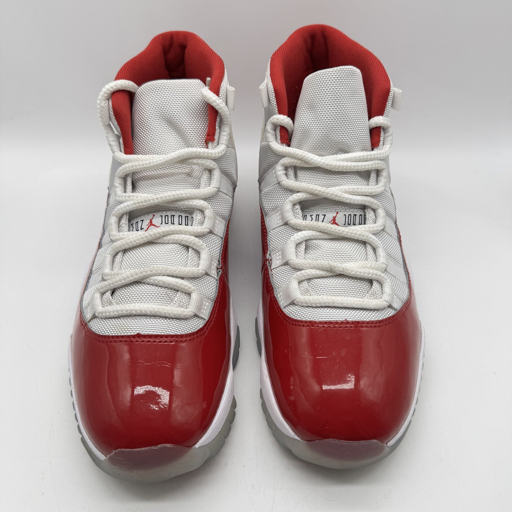 Jordan 11 Retro Cherry (2022)