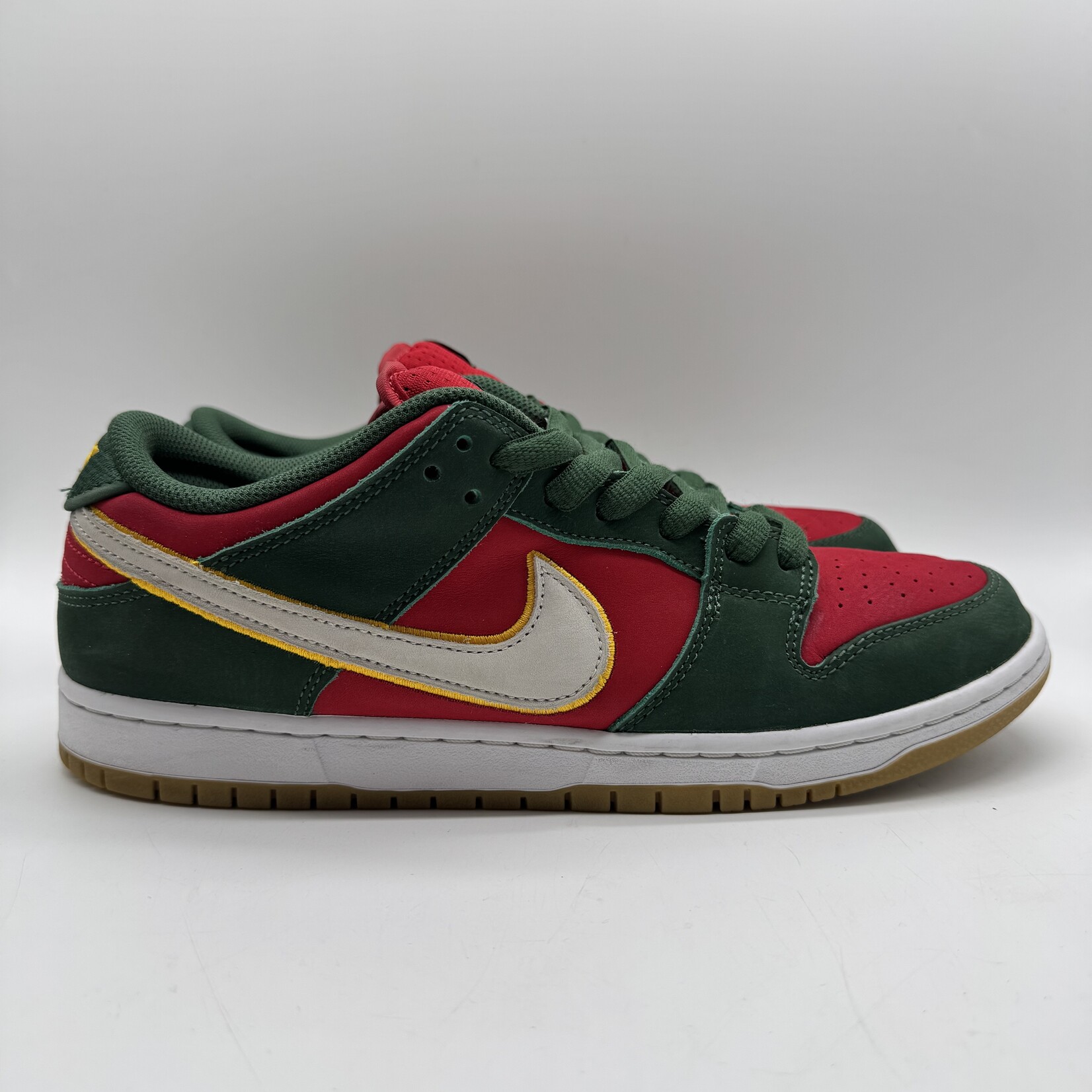 Nike SB Dunk Low Pro PRM Seattle Supersonics