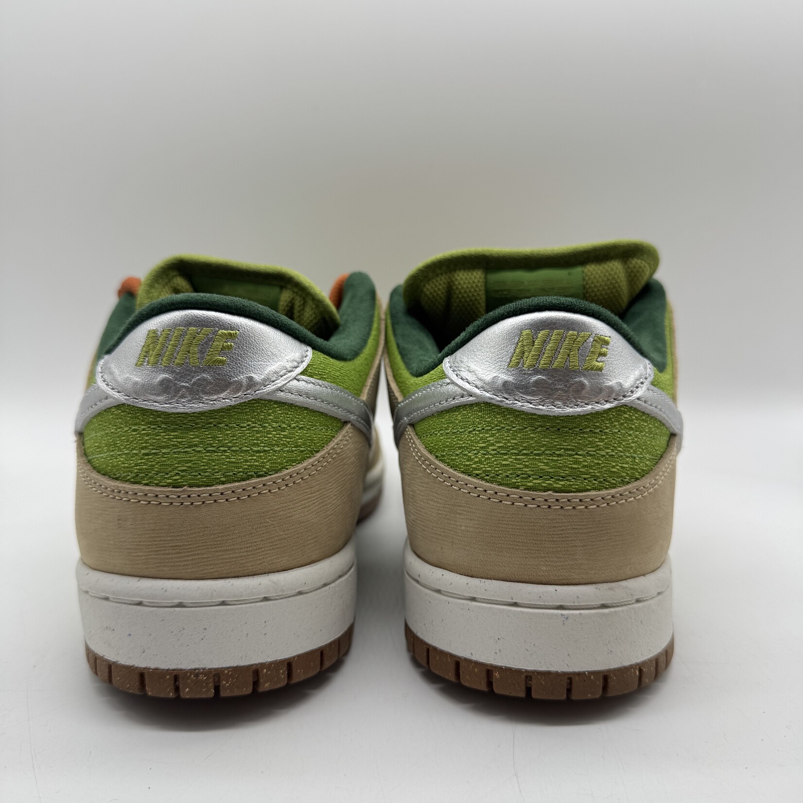 Nike SB Dunk Low Escargot