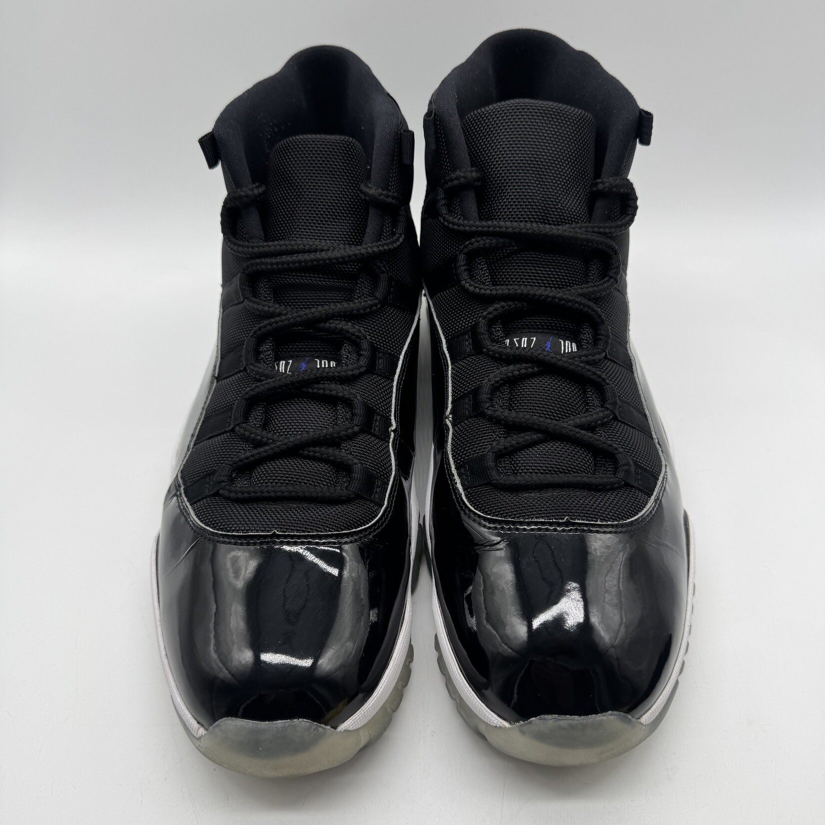 Jordan 11 Retro Space Jam (2016)