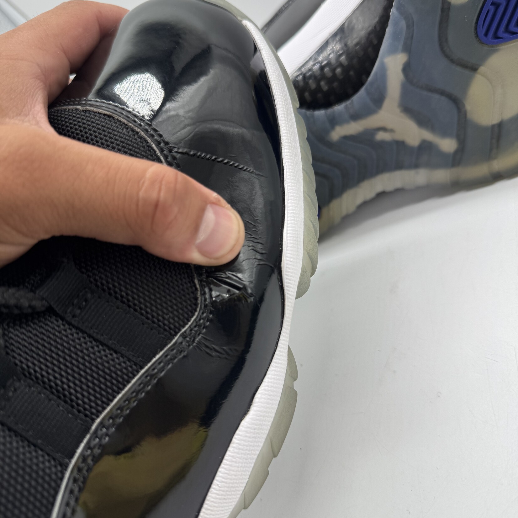 Jordan 11 Retro Space Jam (2016)