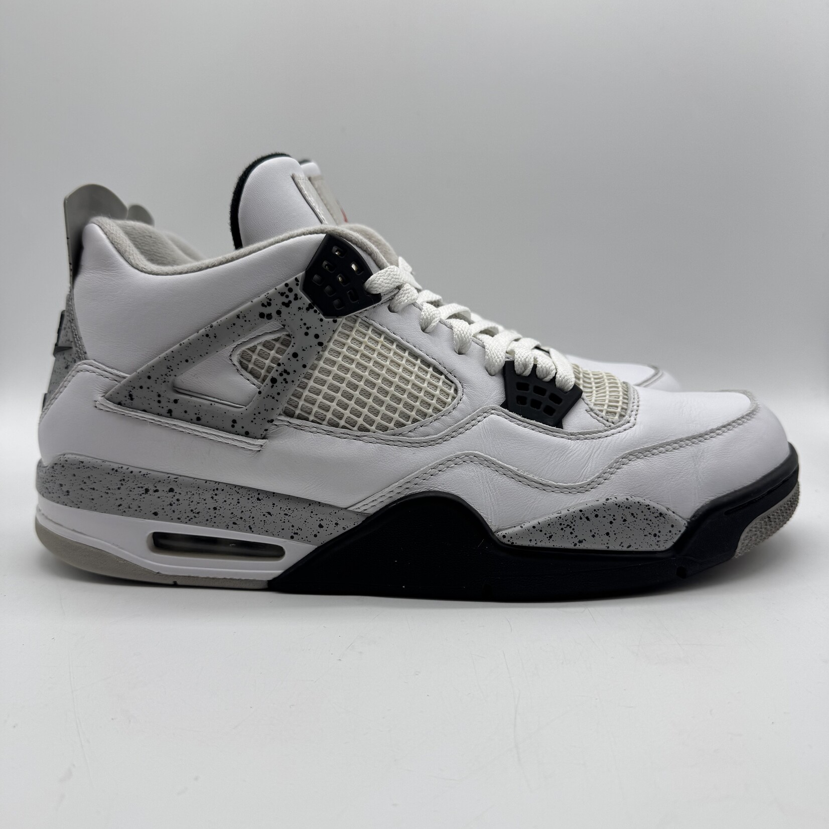 Jordan 4 Retro White Cement (2016)
