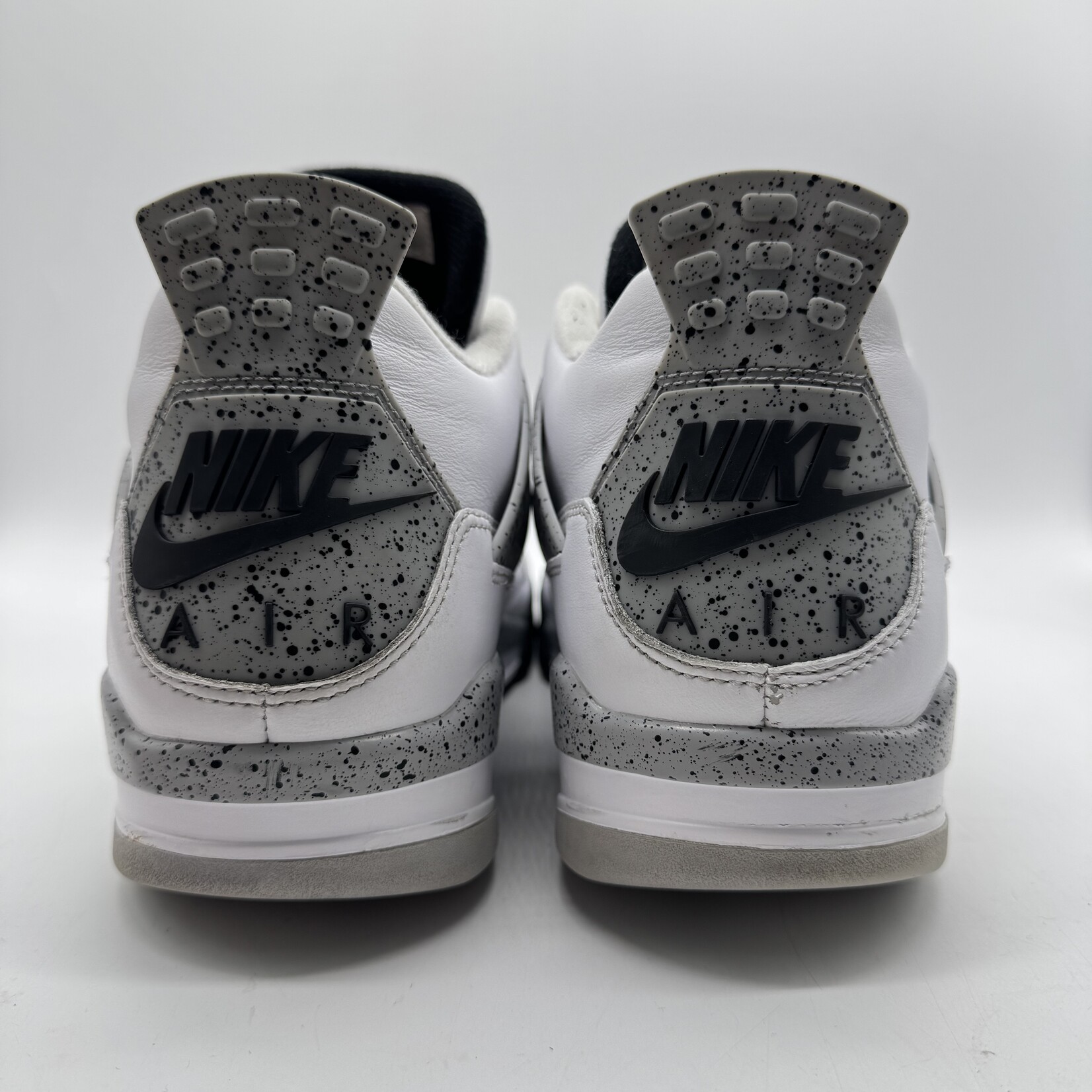 Jordan 4 Retro White Cement (2016)