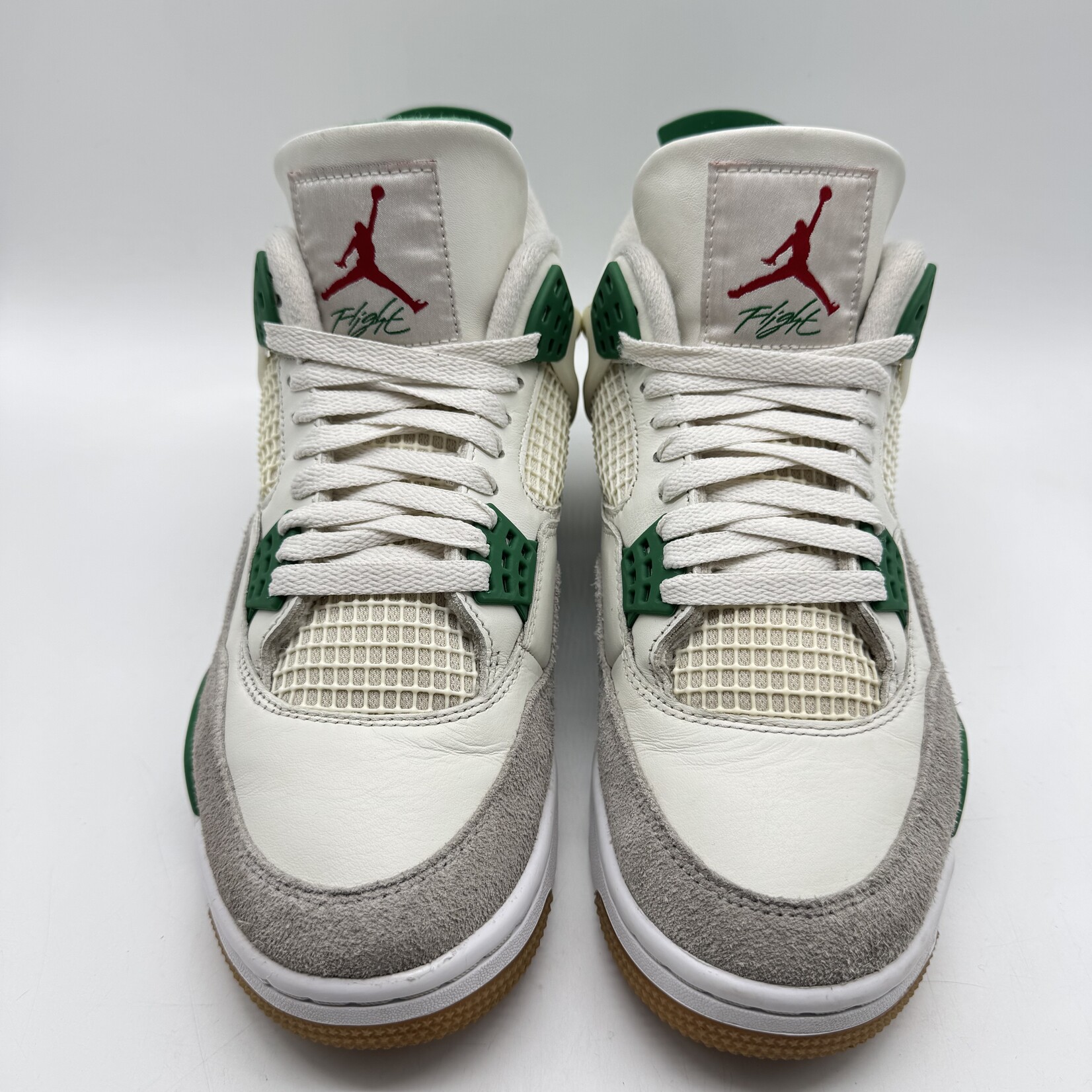 Jordan 4 Retro SB Pine Green