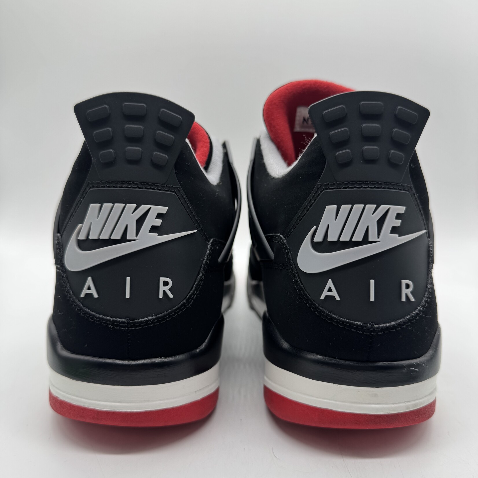 Jordan 4 Retro Bred (2019)