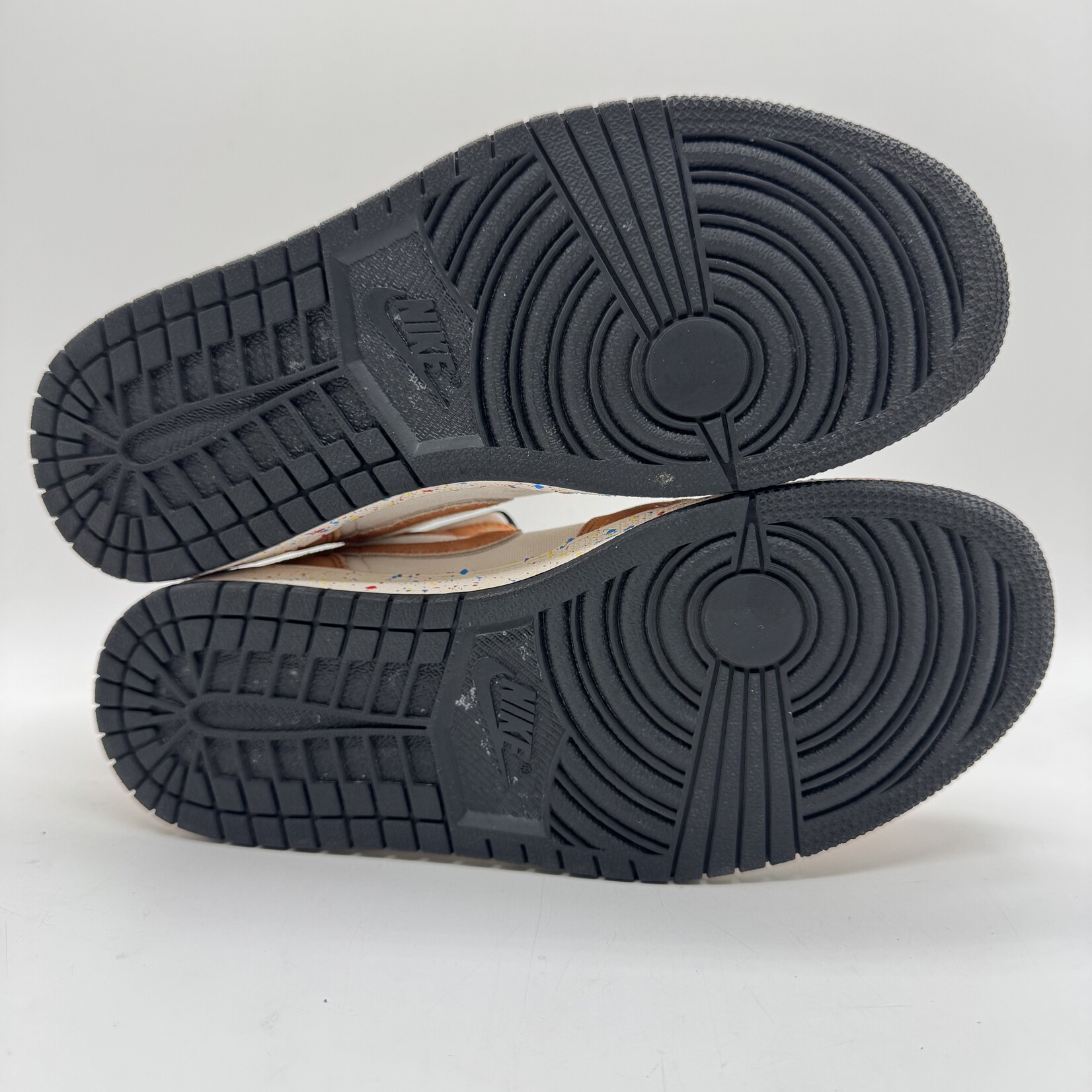 Jordan 1 Mid SE Brushstroke