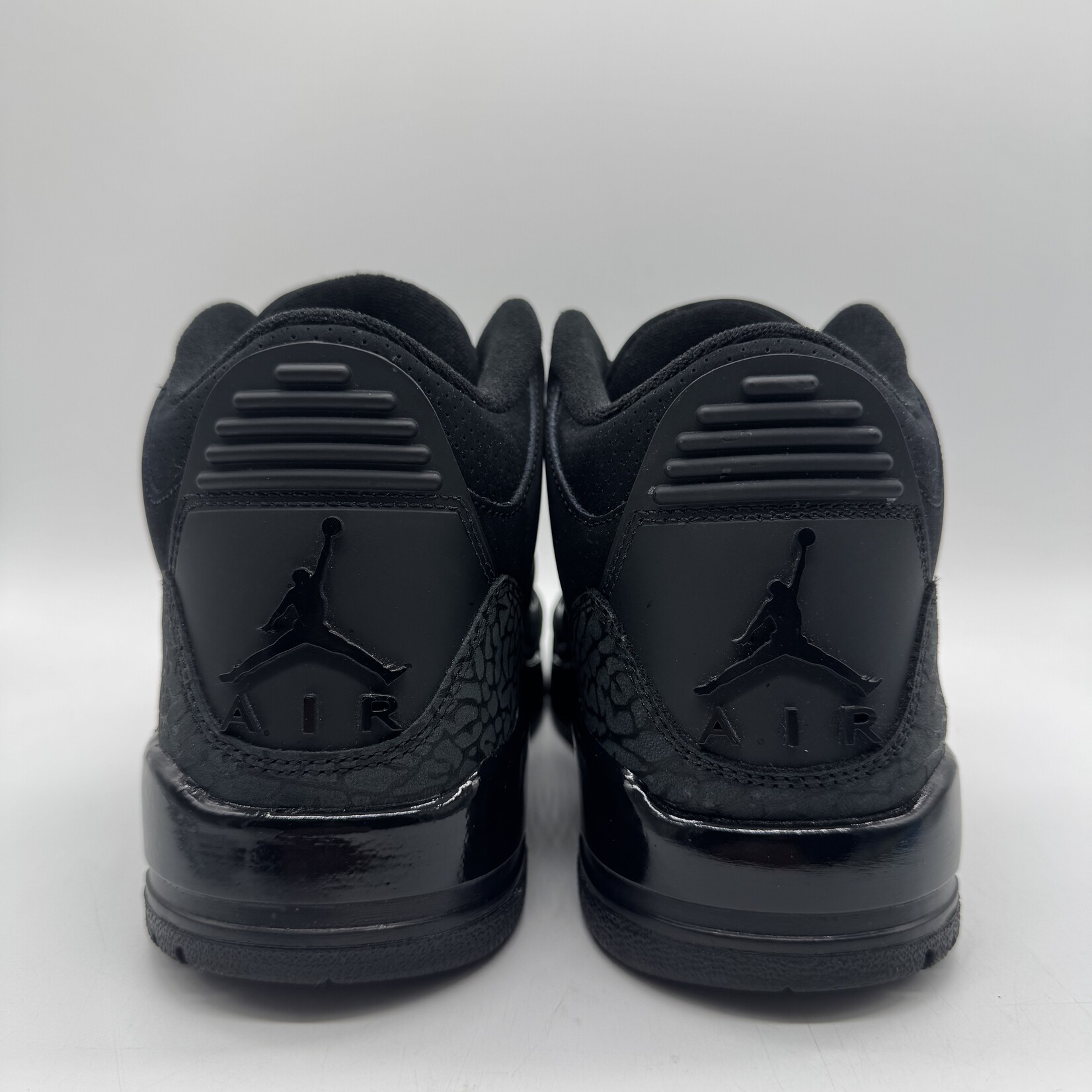 Jordan 3 Retro Black Cat (2025)