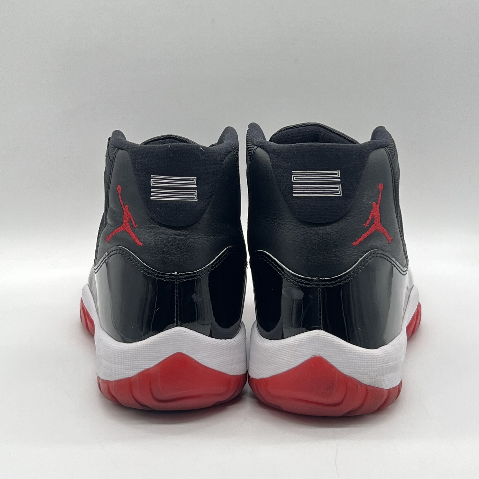 Jordan 11 Retro Playoffs Bred (2019)