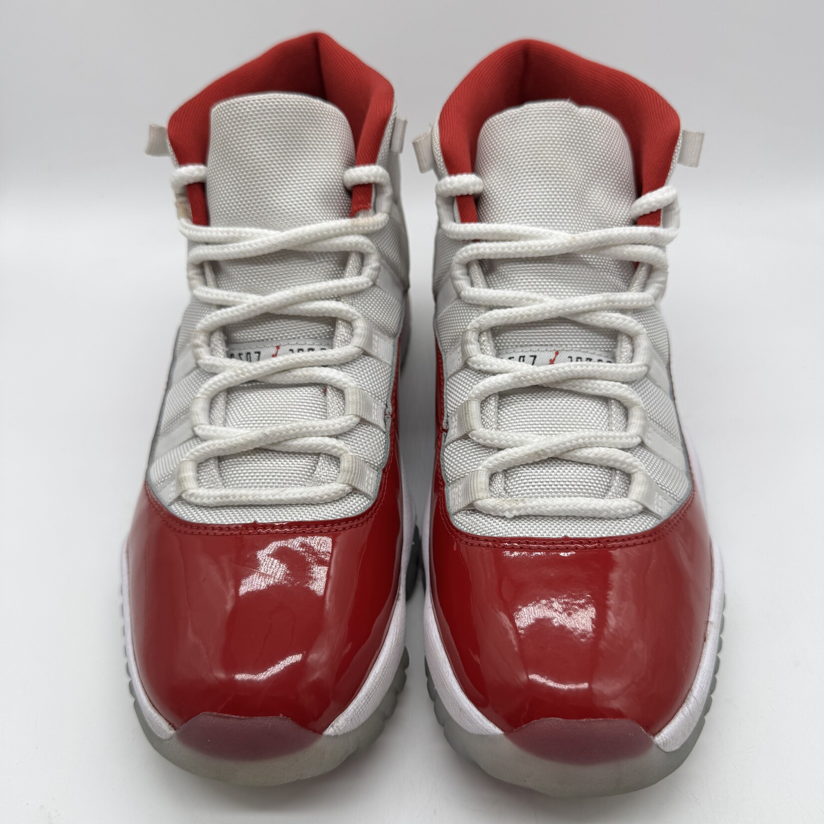 Jordan 11 Retro Cherry (2022)