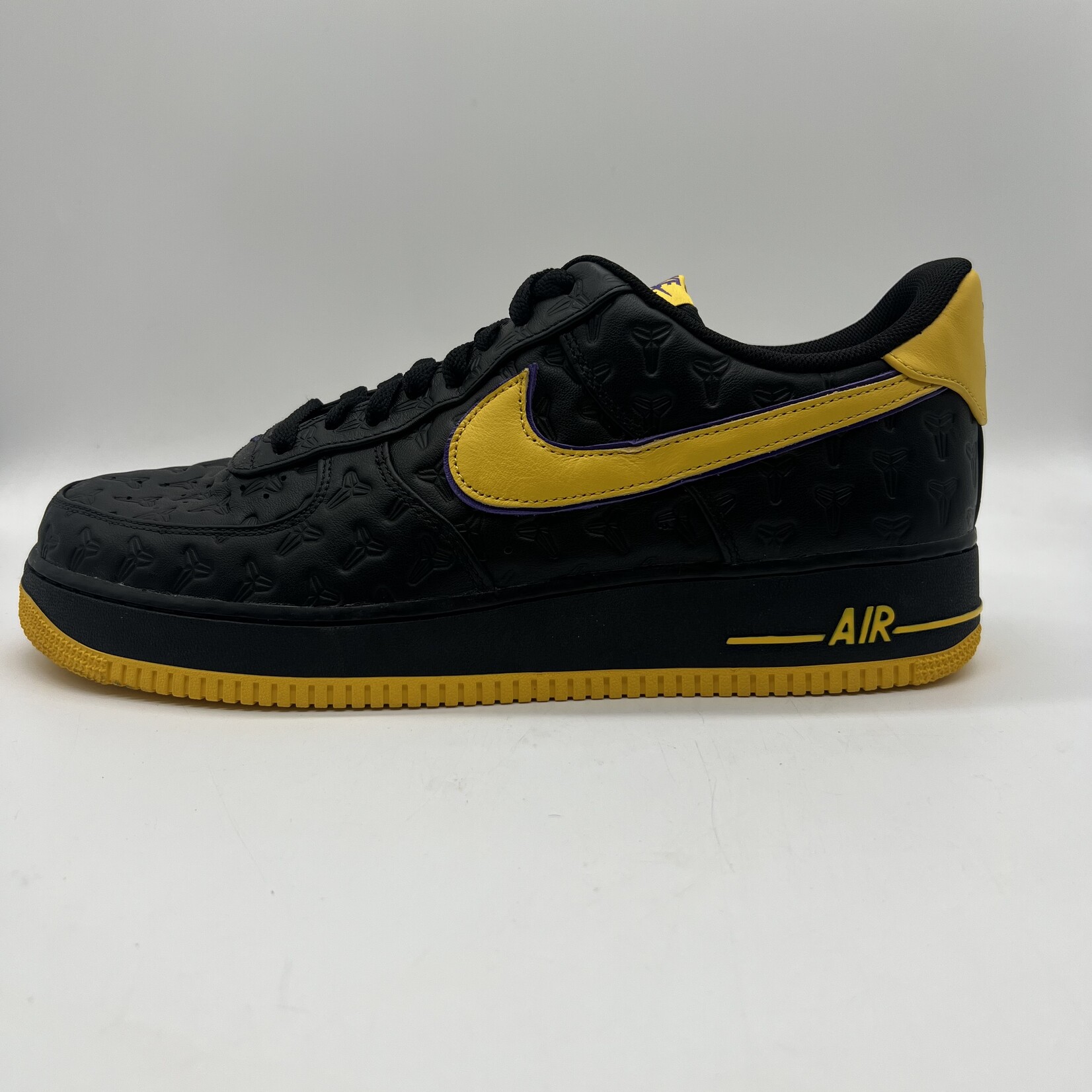 Nike Air Force 1 Low Kobe Bryant Lakers Away (Numbered Edition of 8000)