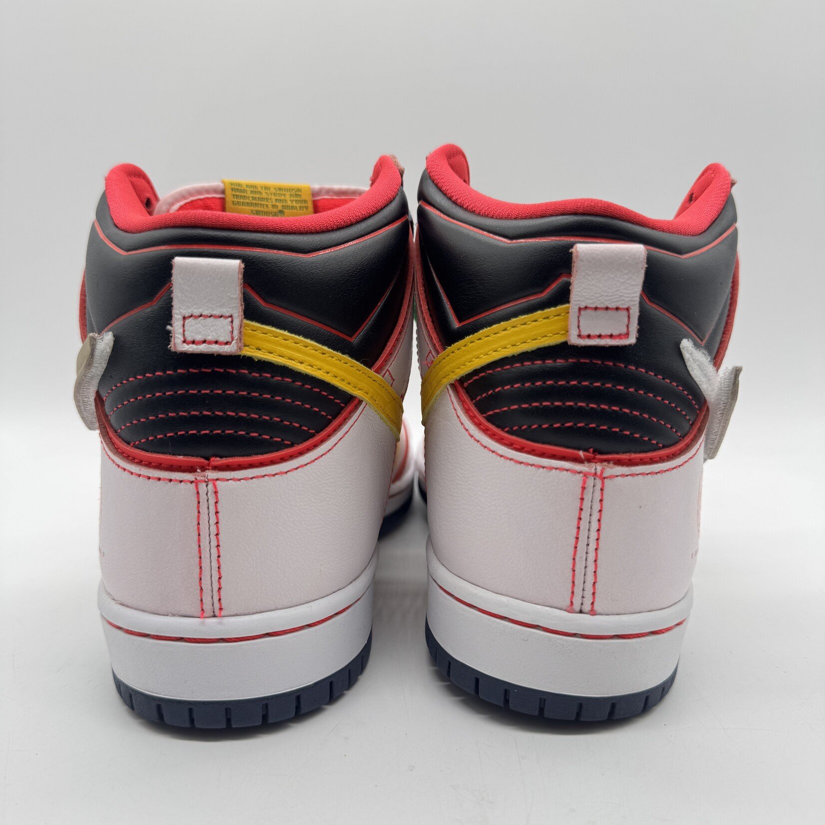 Nike SB Dunk High RX-0 Unicorn Gundam